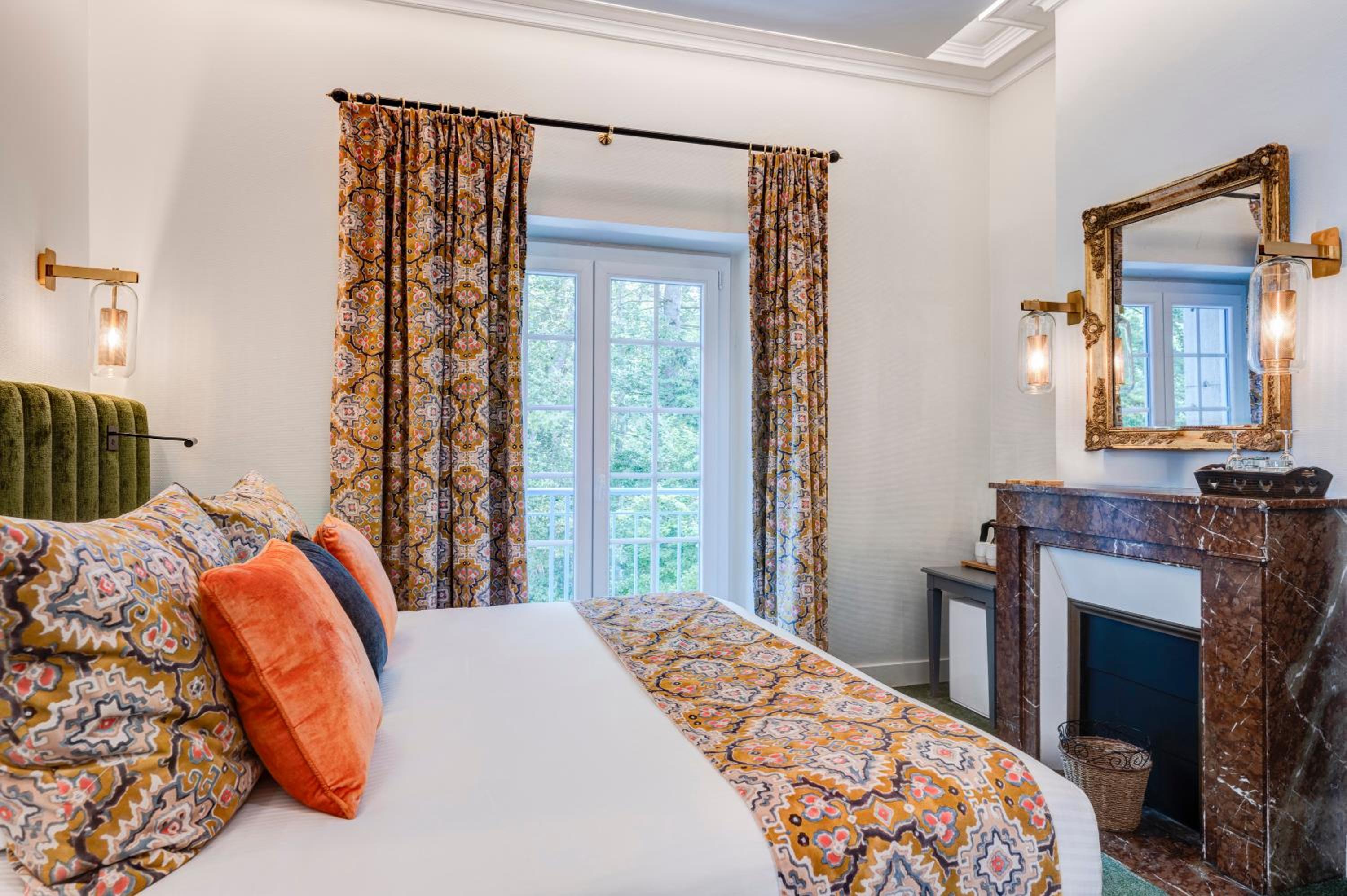 Classic Room at the Chateau