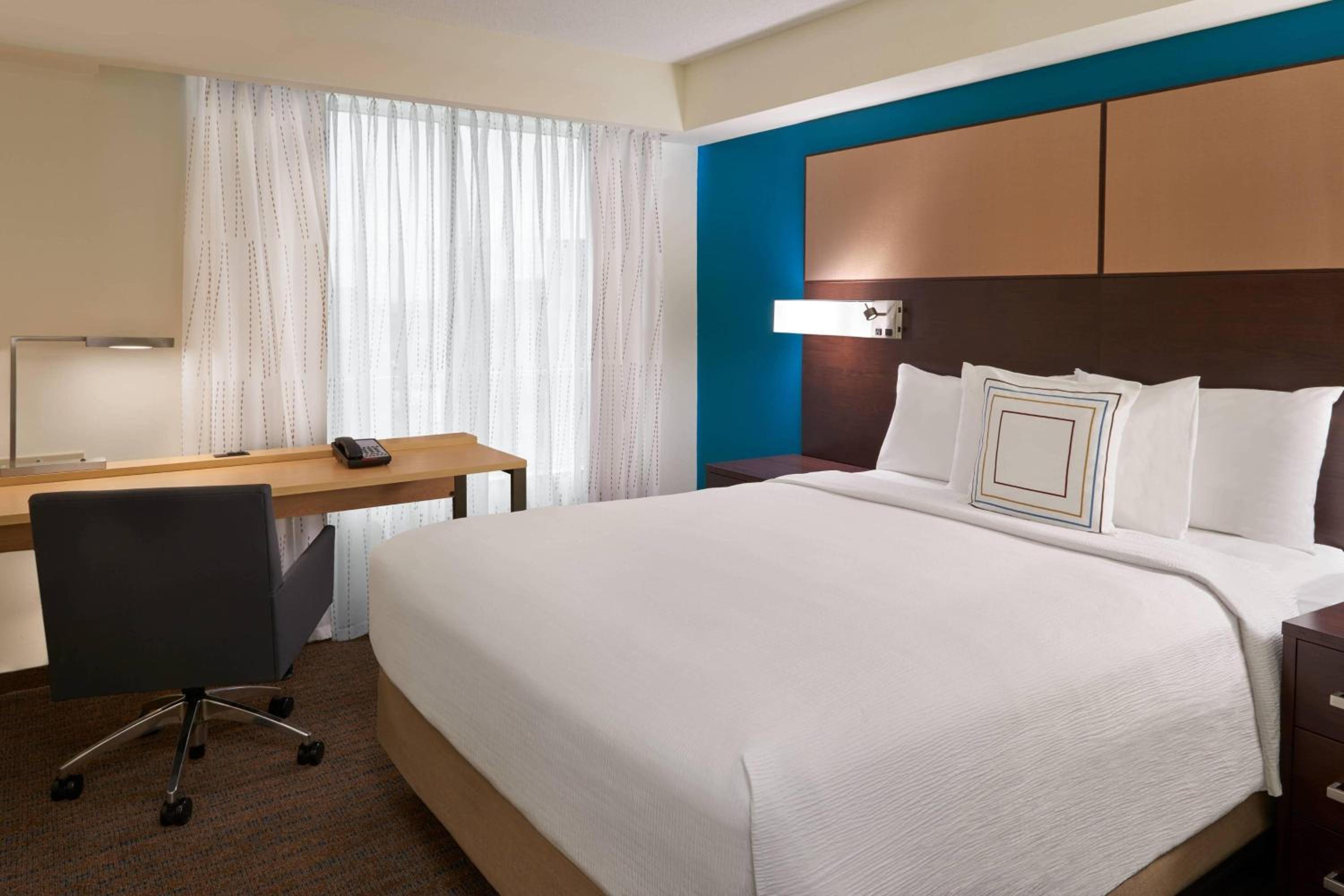 Two-Bedroom Suite - Photo 1
