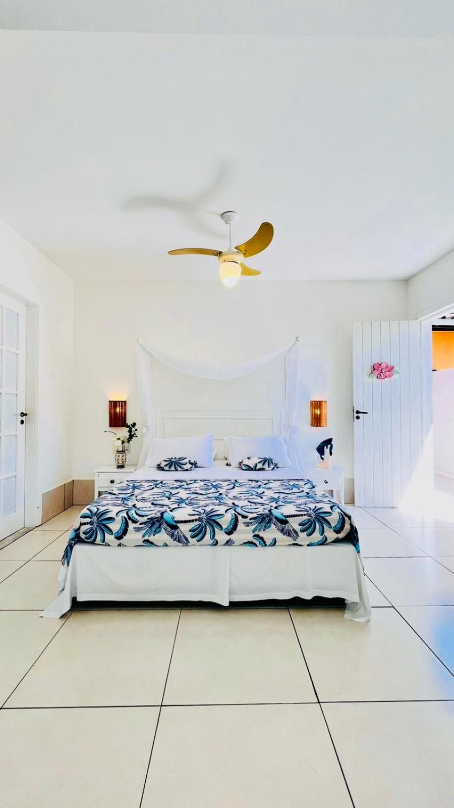 Deluxe Suite - Photo 11
