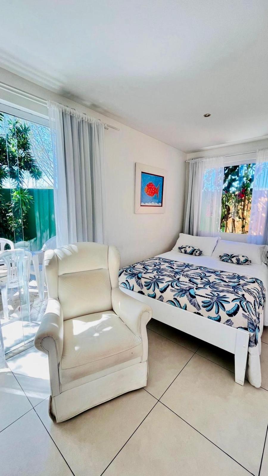 Deluxe Suite - Photo 19