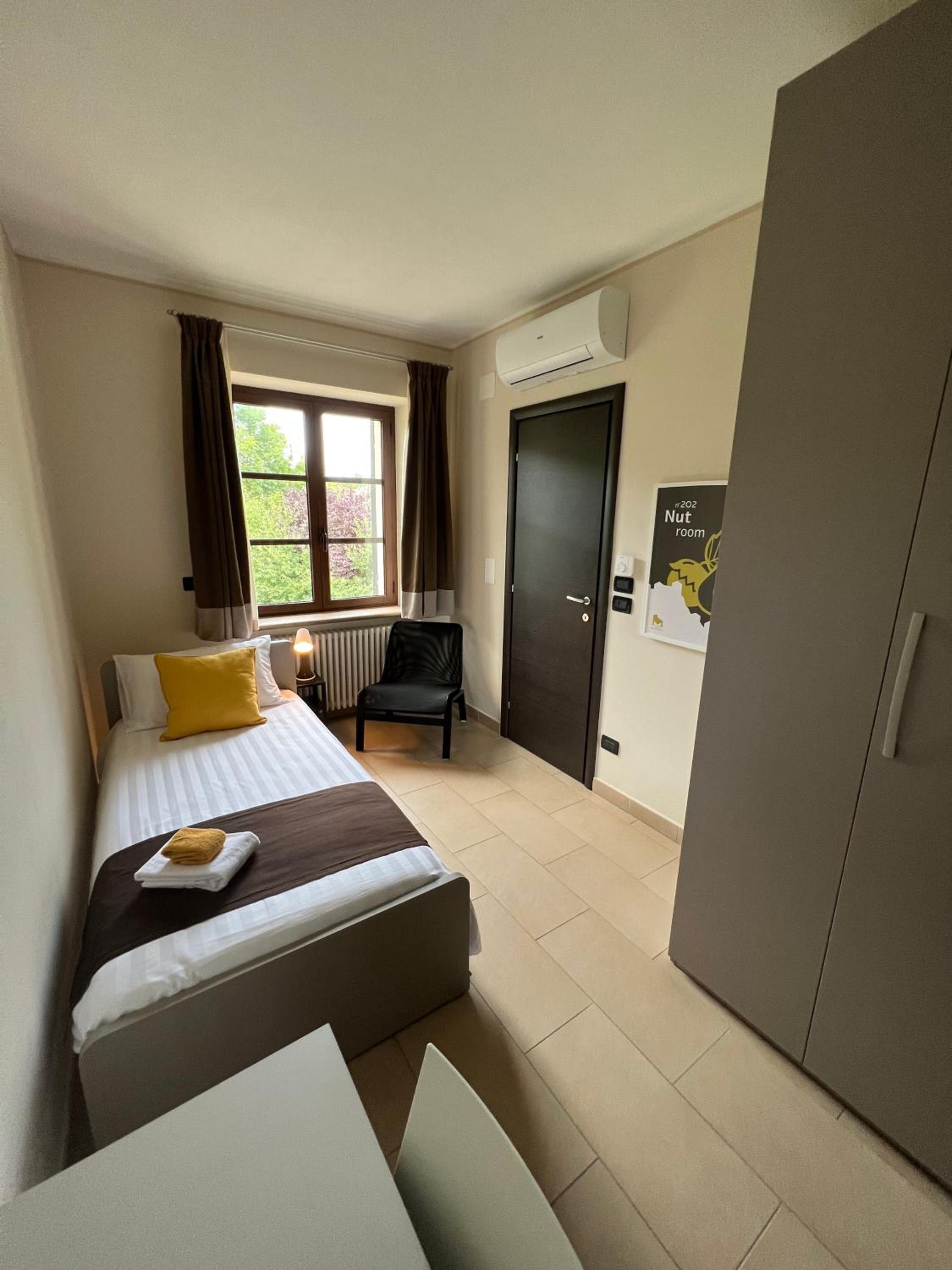 Single Room with Private Bathroom