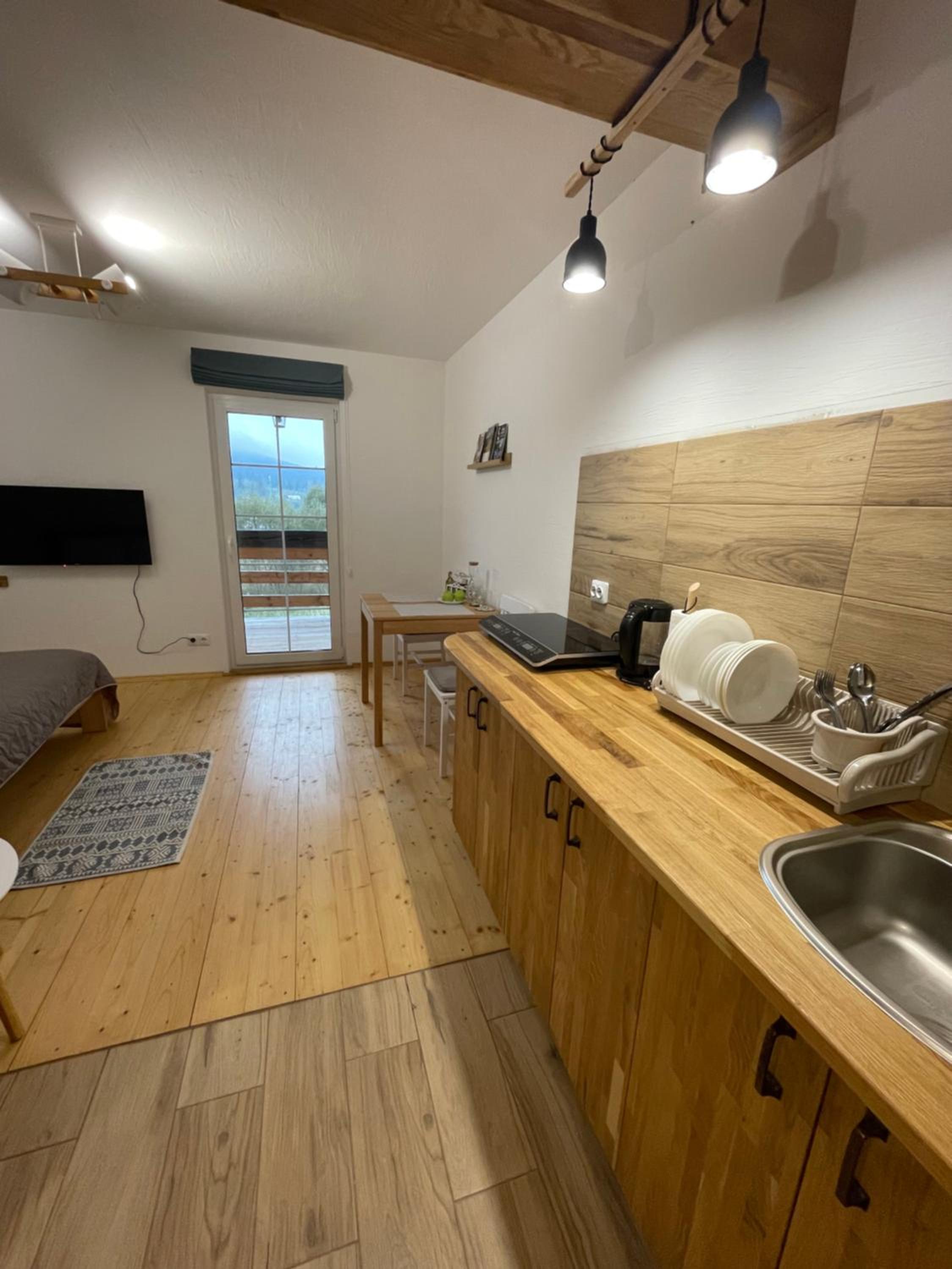Studio Apartment photo 2