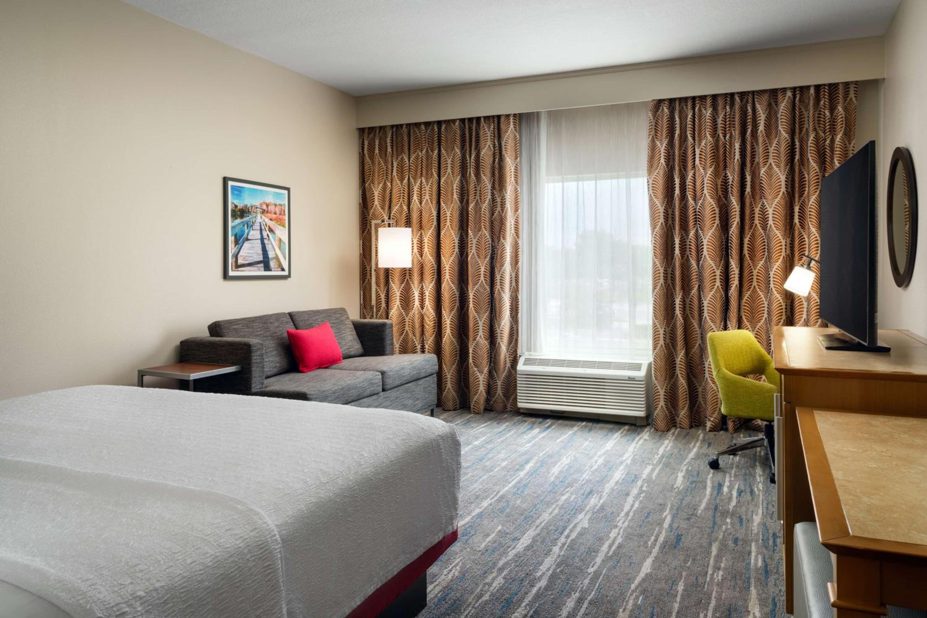 King Room with Sofa Bed