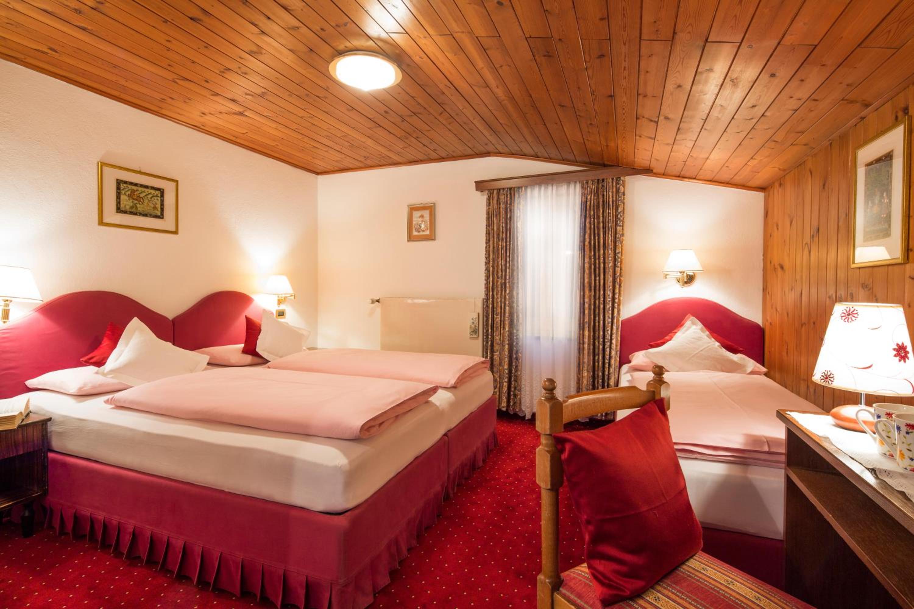 Standard Triple Room photo 1