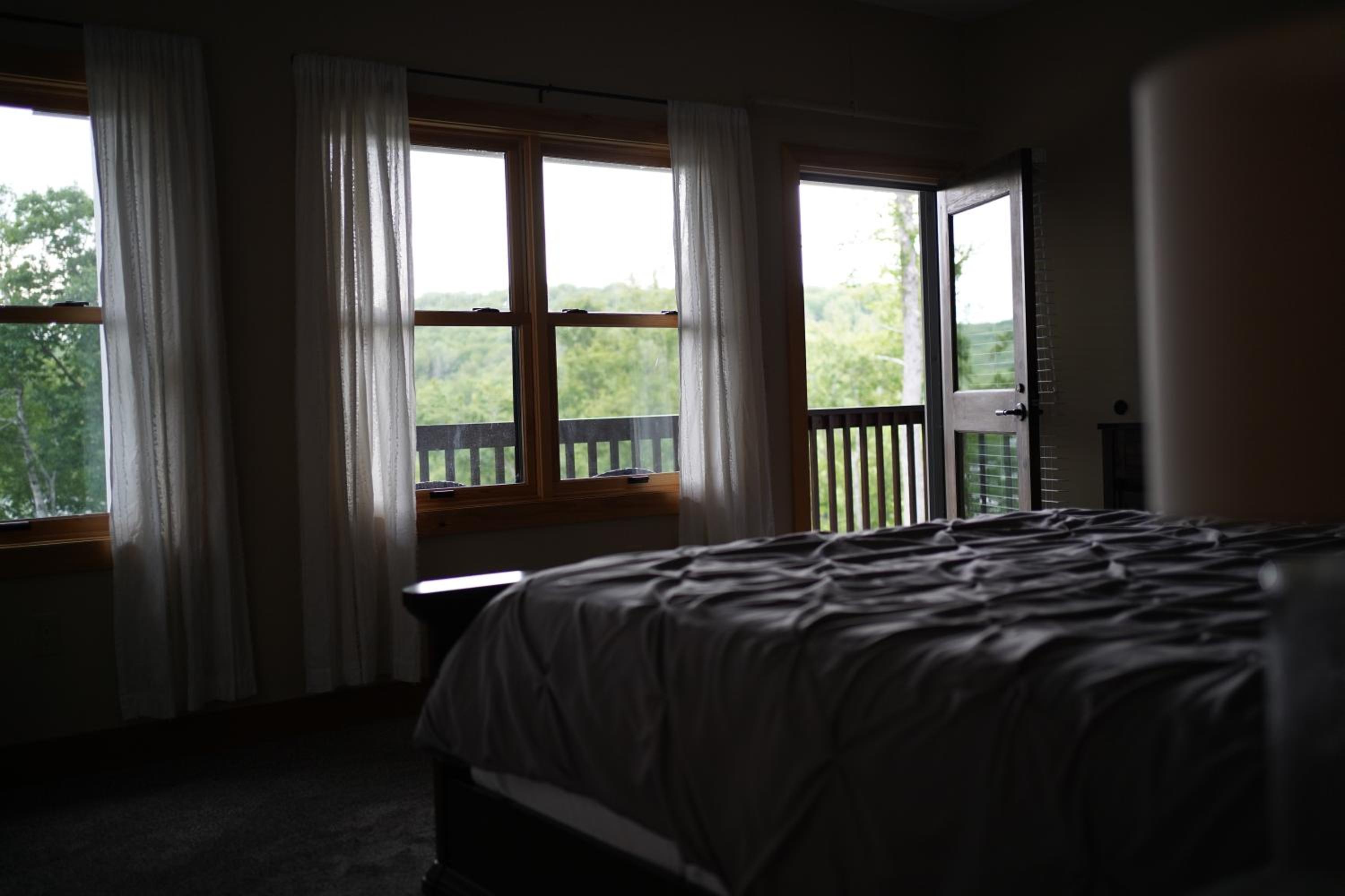 King Room with Lake View photo 1