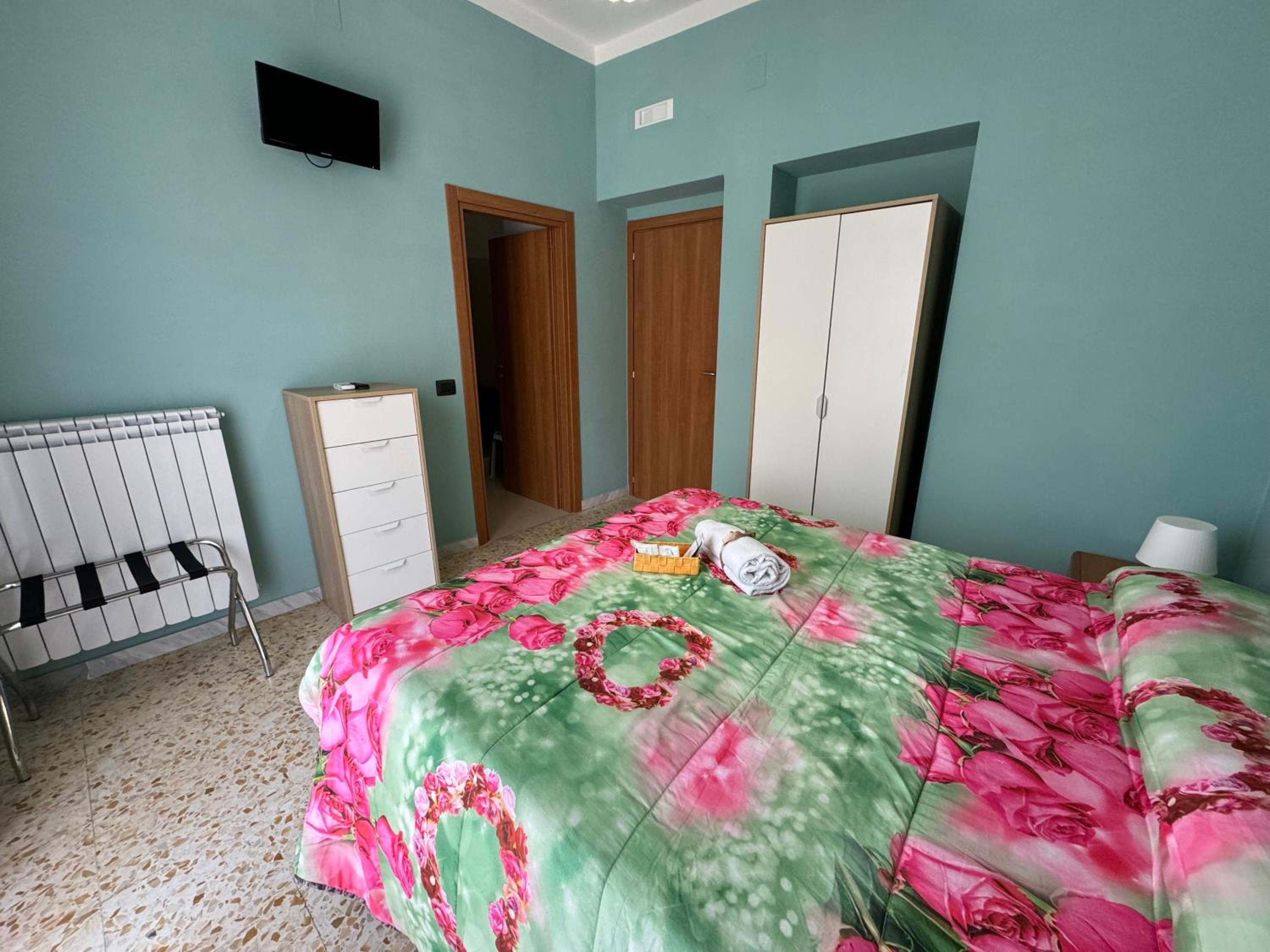 One-Bedroom House photo 2