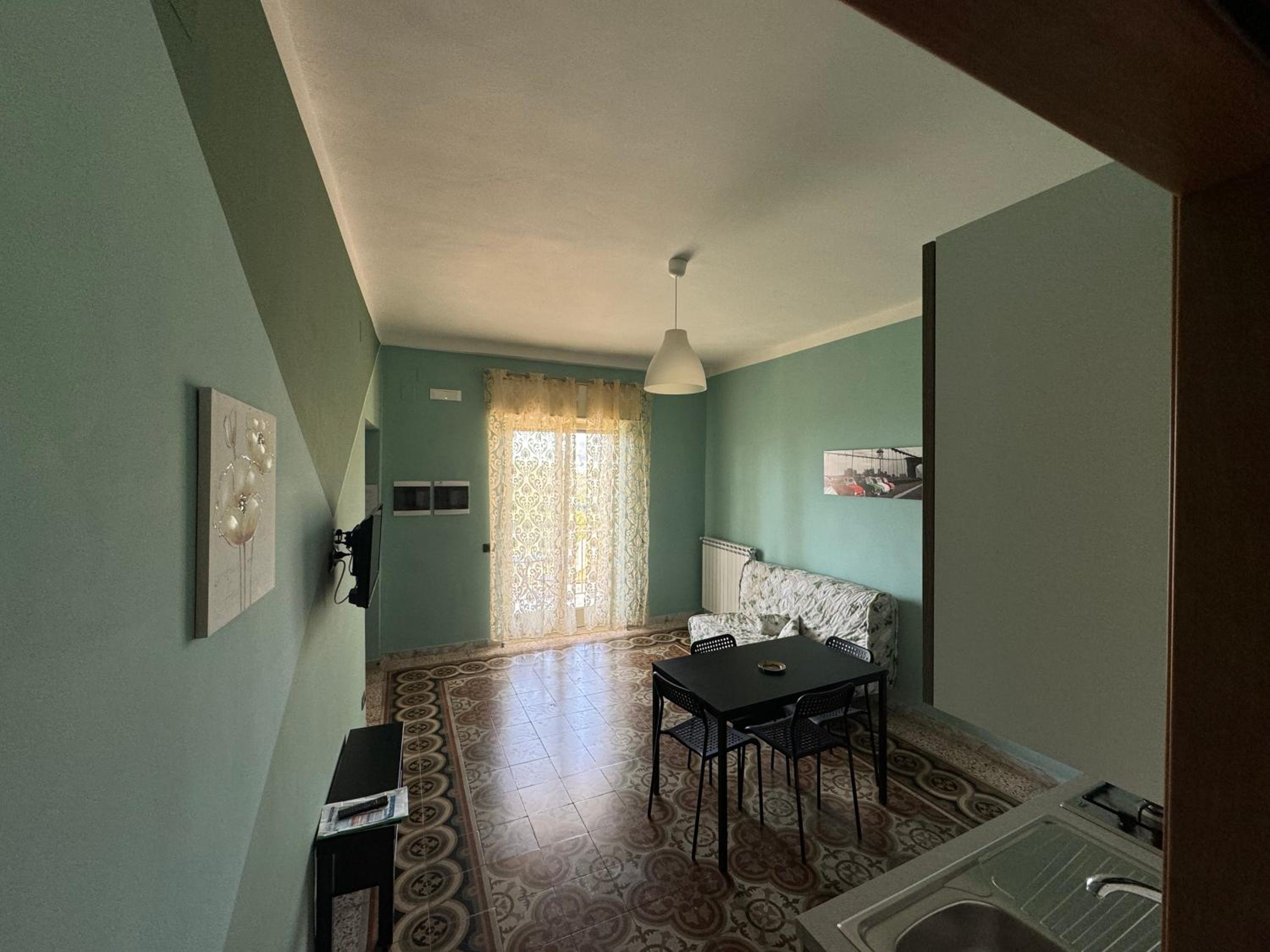 One-Bedroom House photo 1