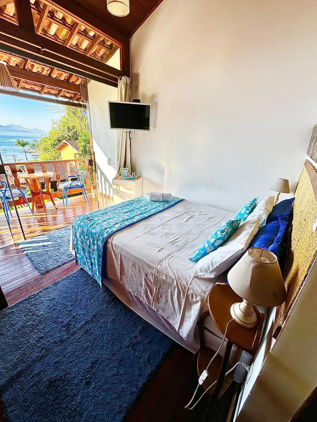 Double Room with Sea View photo 1