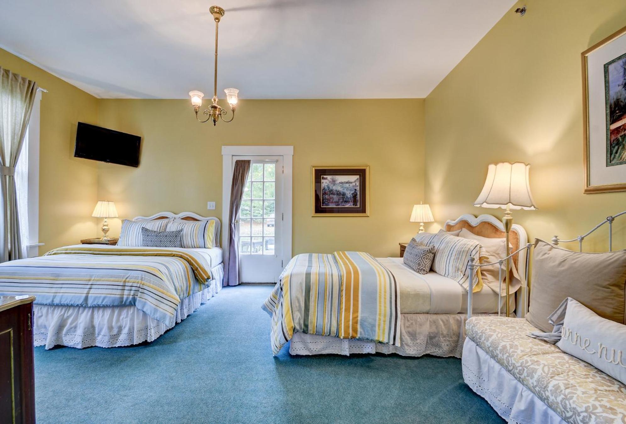 Double Room with Two Double Beds