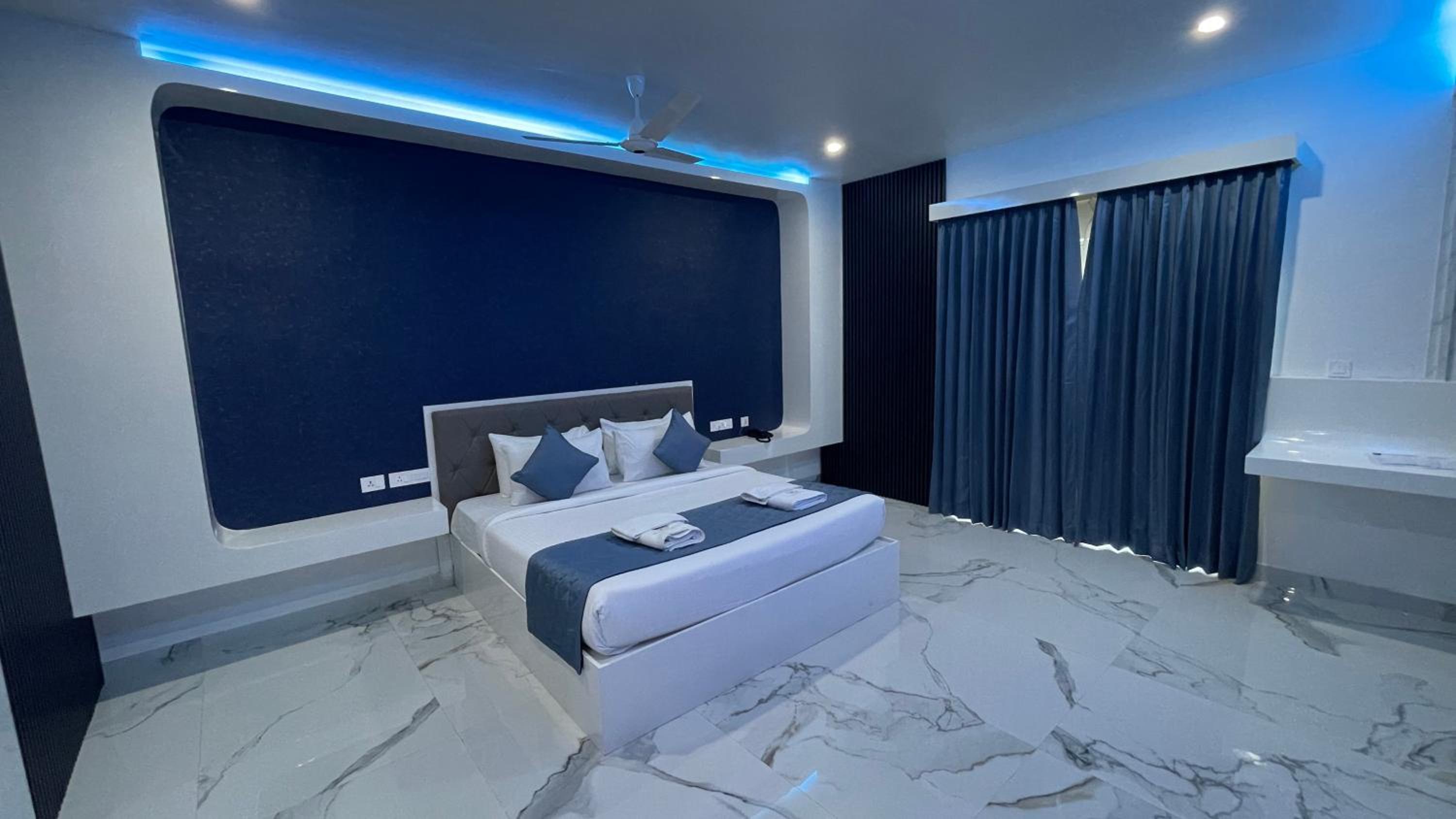 Double or Twin Room with View photo 1