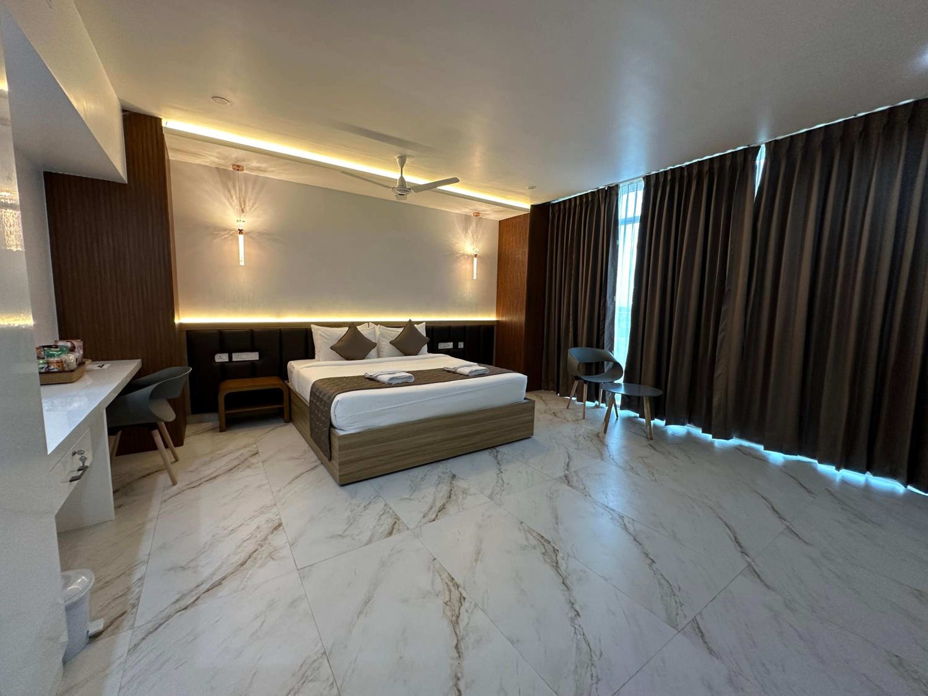 Economy Double or Twin Room photo 3