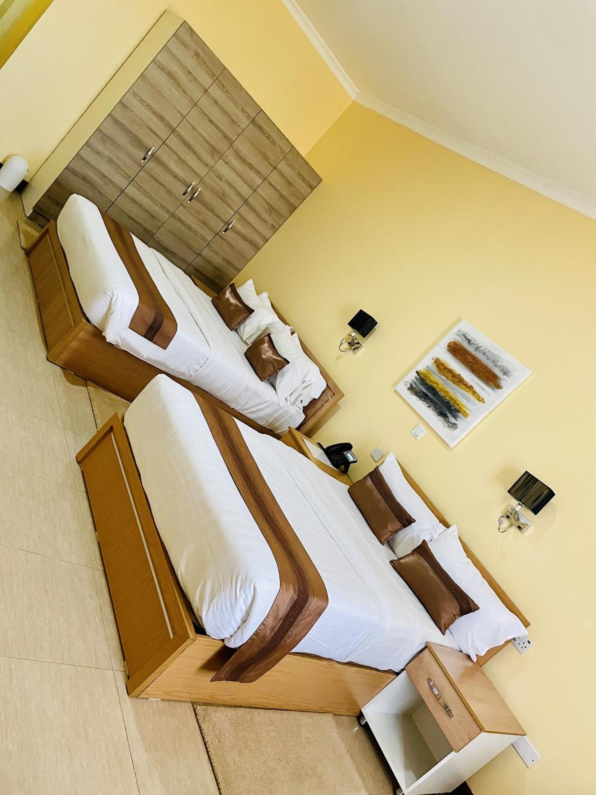 Superior Double or Twin Room with Mountain View photo 1