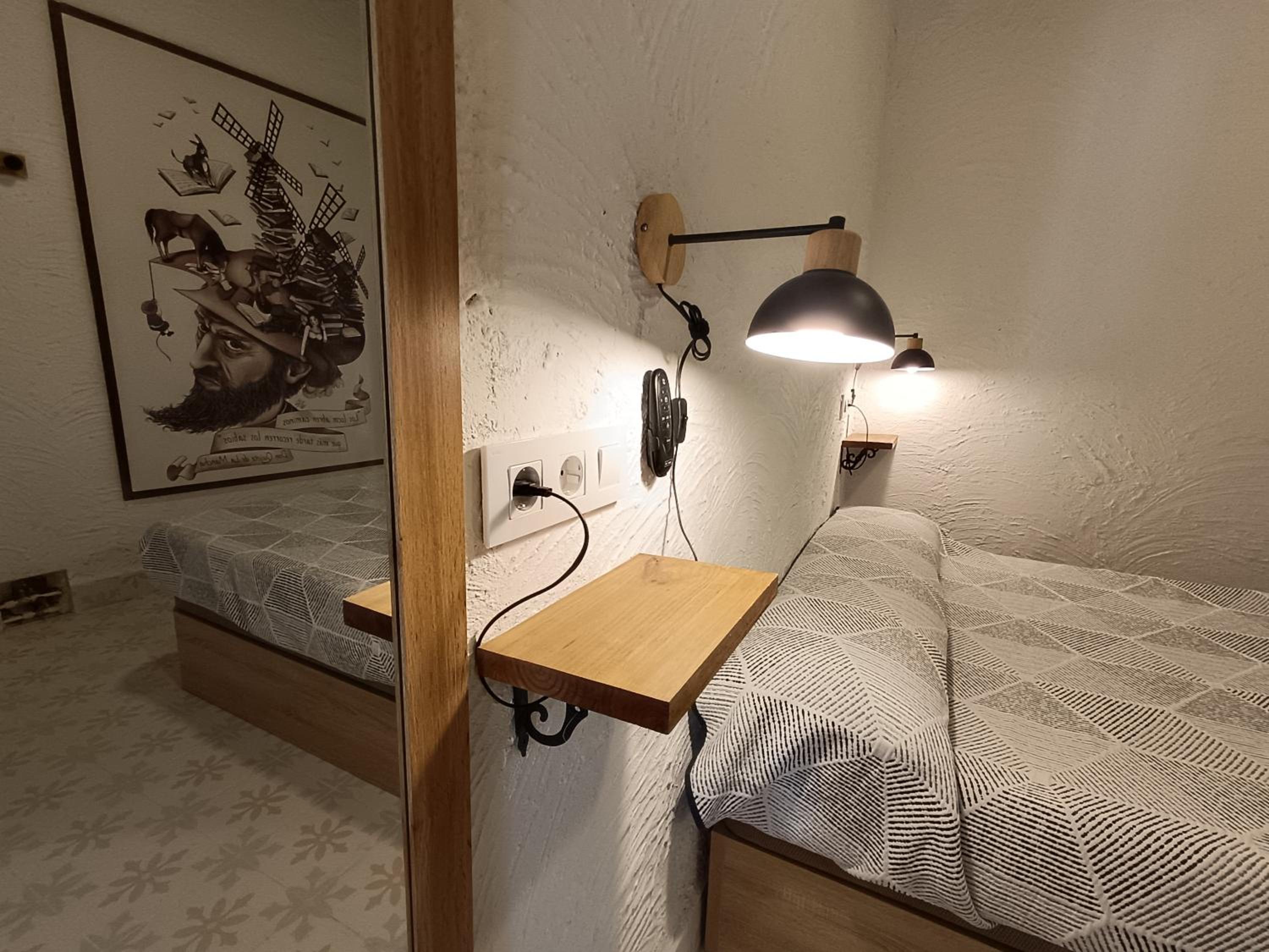 One-Bedroom Apartment photo 3