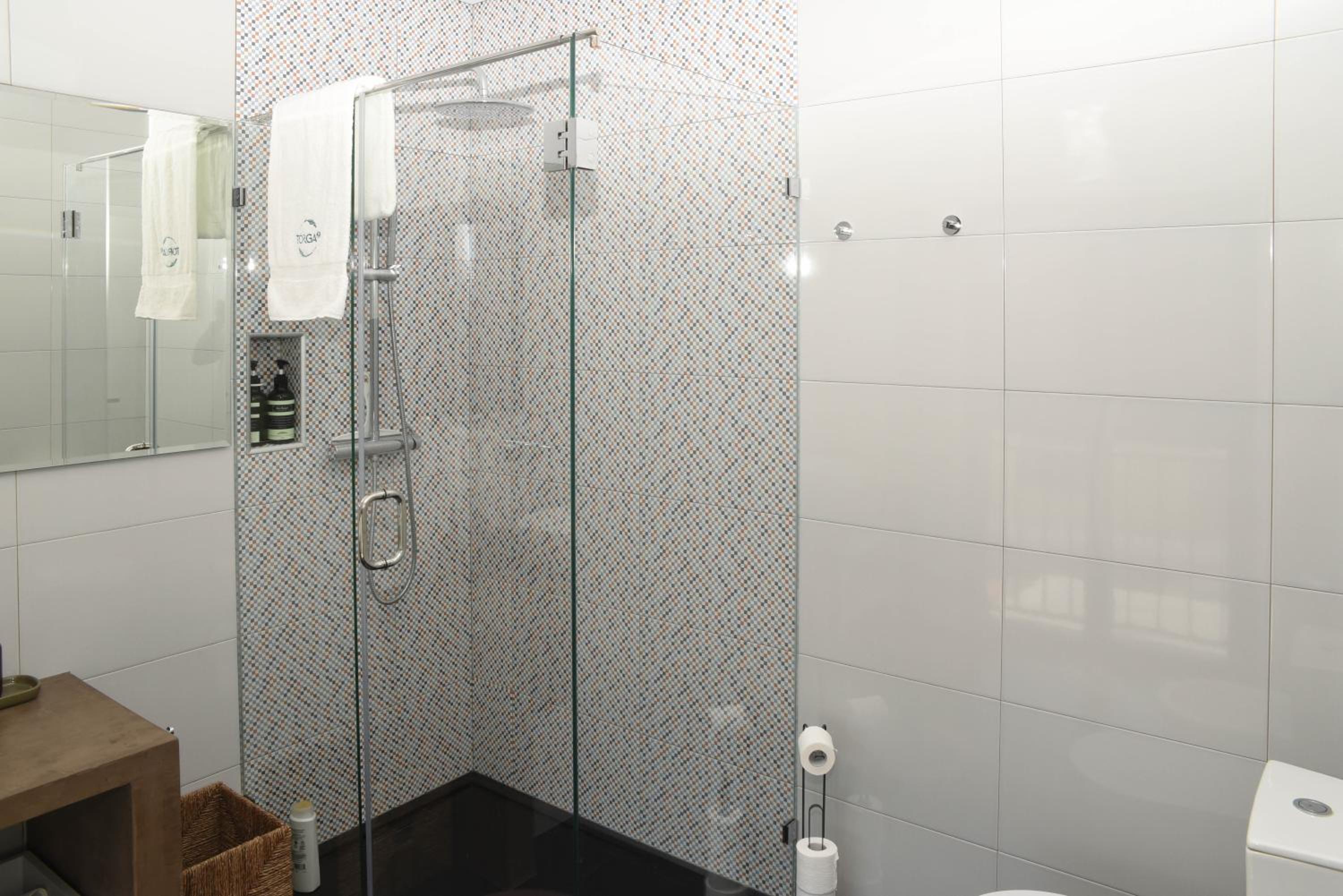 Deluxe Double Room with Extra Bed photo 2
