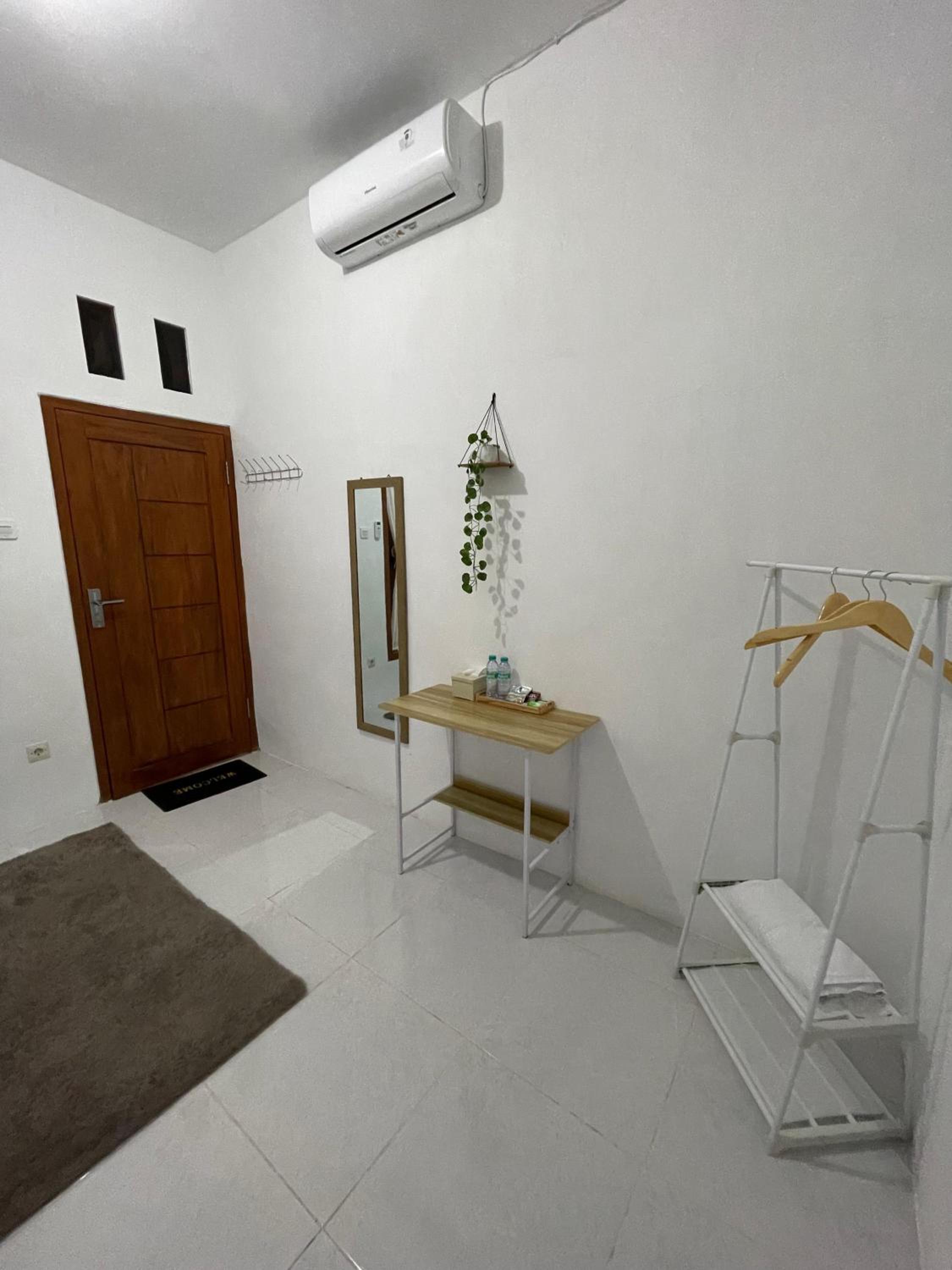 Large Double Room photo 1
