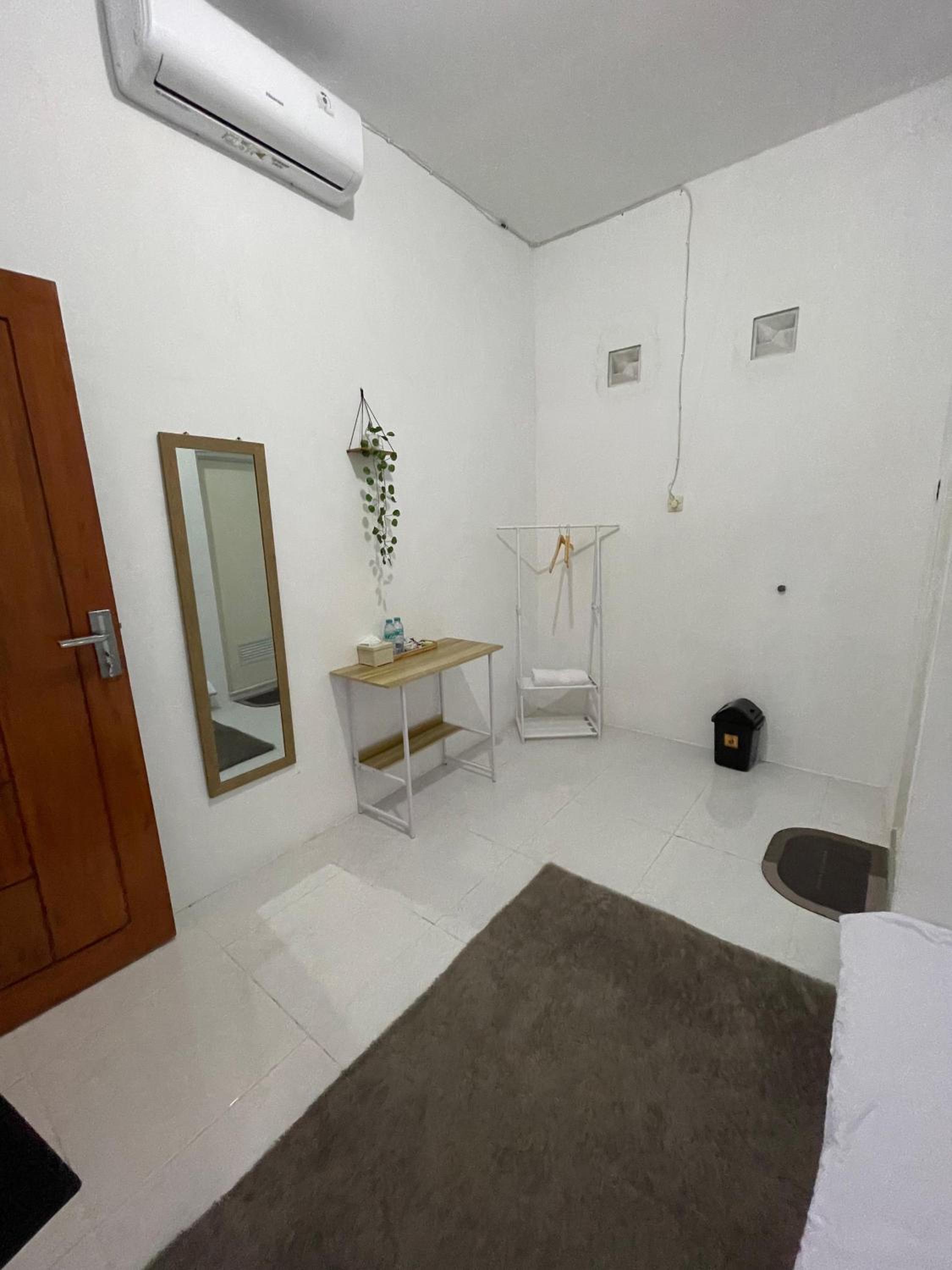 Large Double Room photo 2