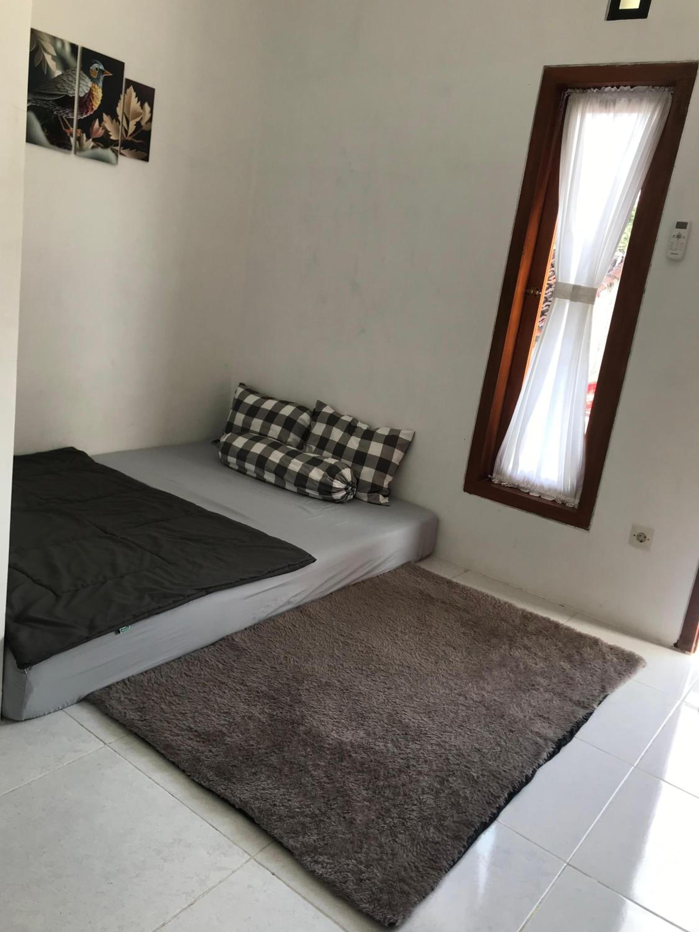 Large Double Room photo 1