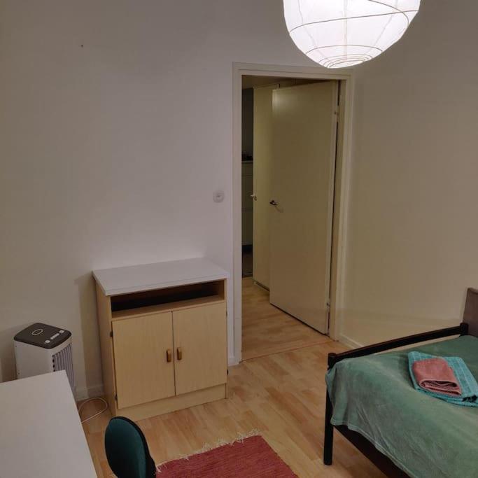 Three-Bedroom Apartment photo 3