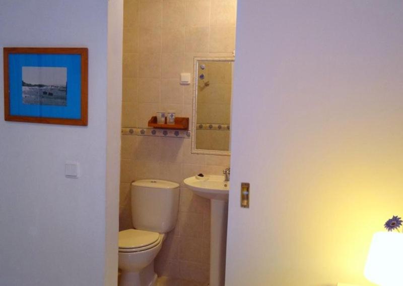 Double Room - Photo 5