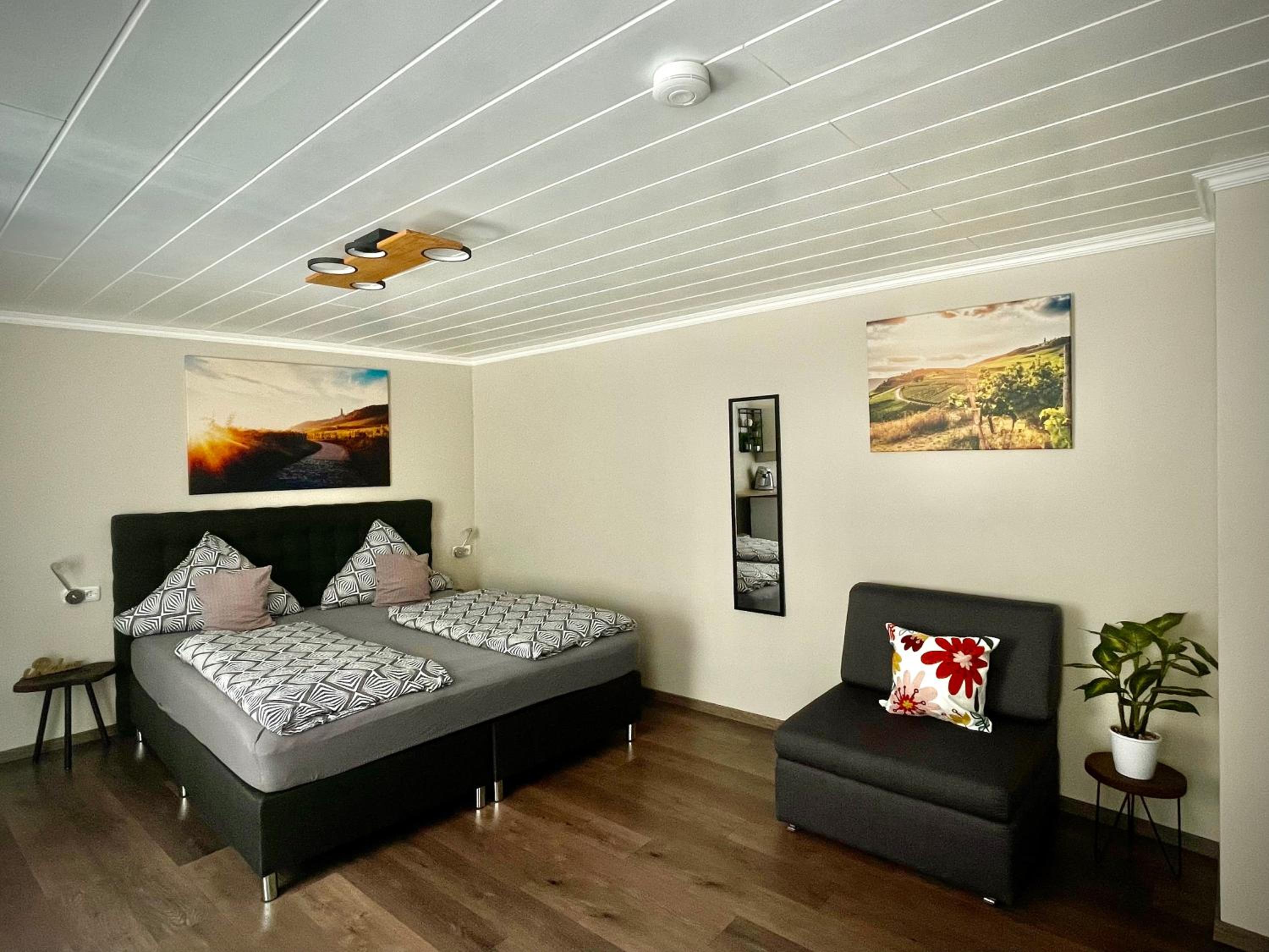 Apartment with Garden View - Photo 1