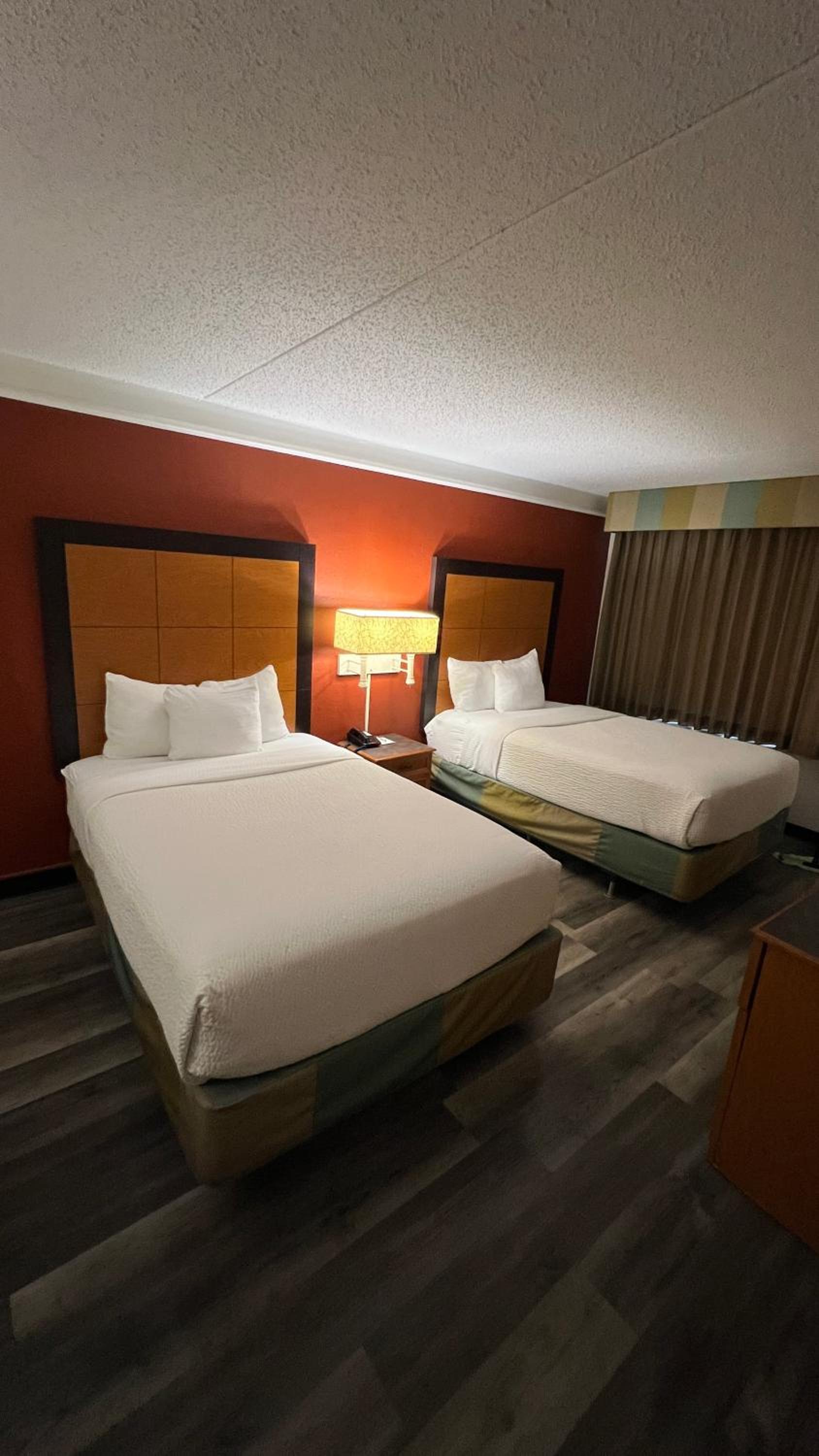 Queen Room with Two Queen Beds and Roll-In Shower - Mobility Accessible/Non-Smoking - Photo 1
