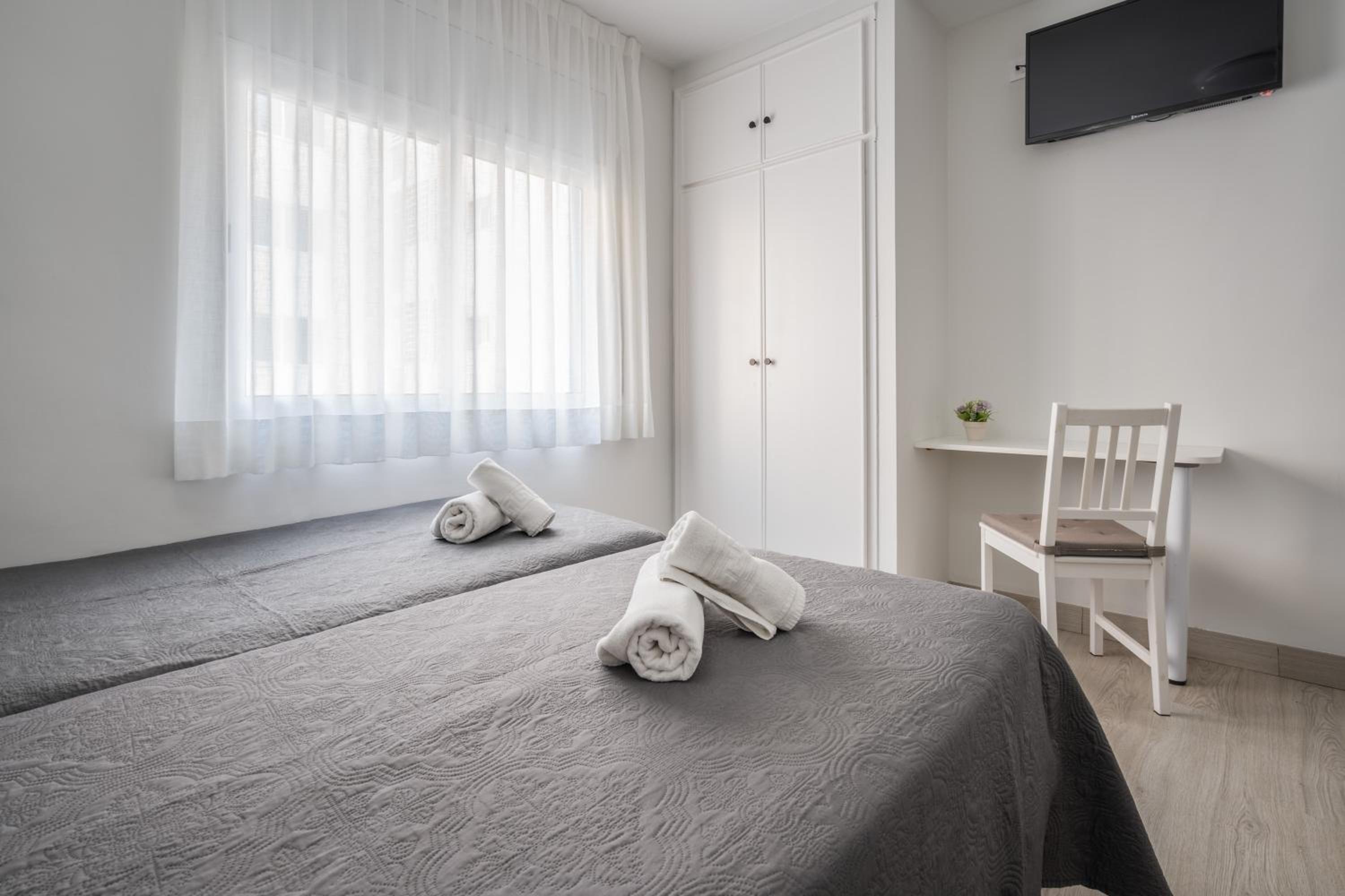 Triple Room - Photo 5