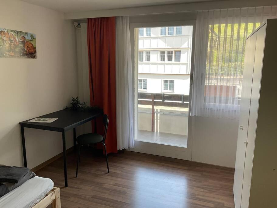Single Room photo 1