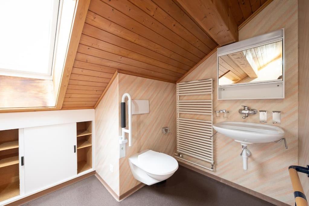 Single Room photo 2