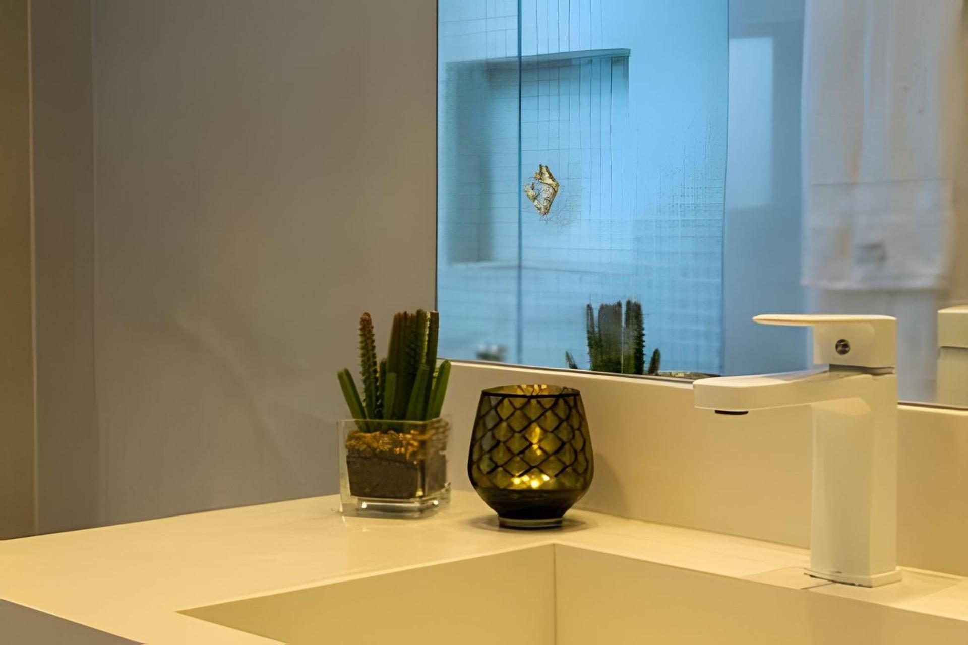 Two-Bedroom Apartment - Photo 8