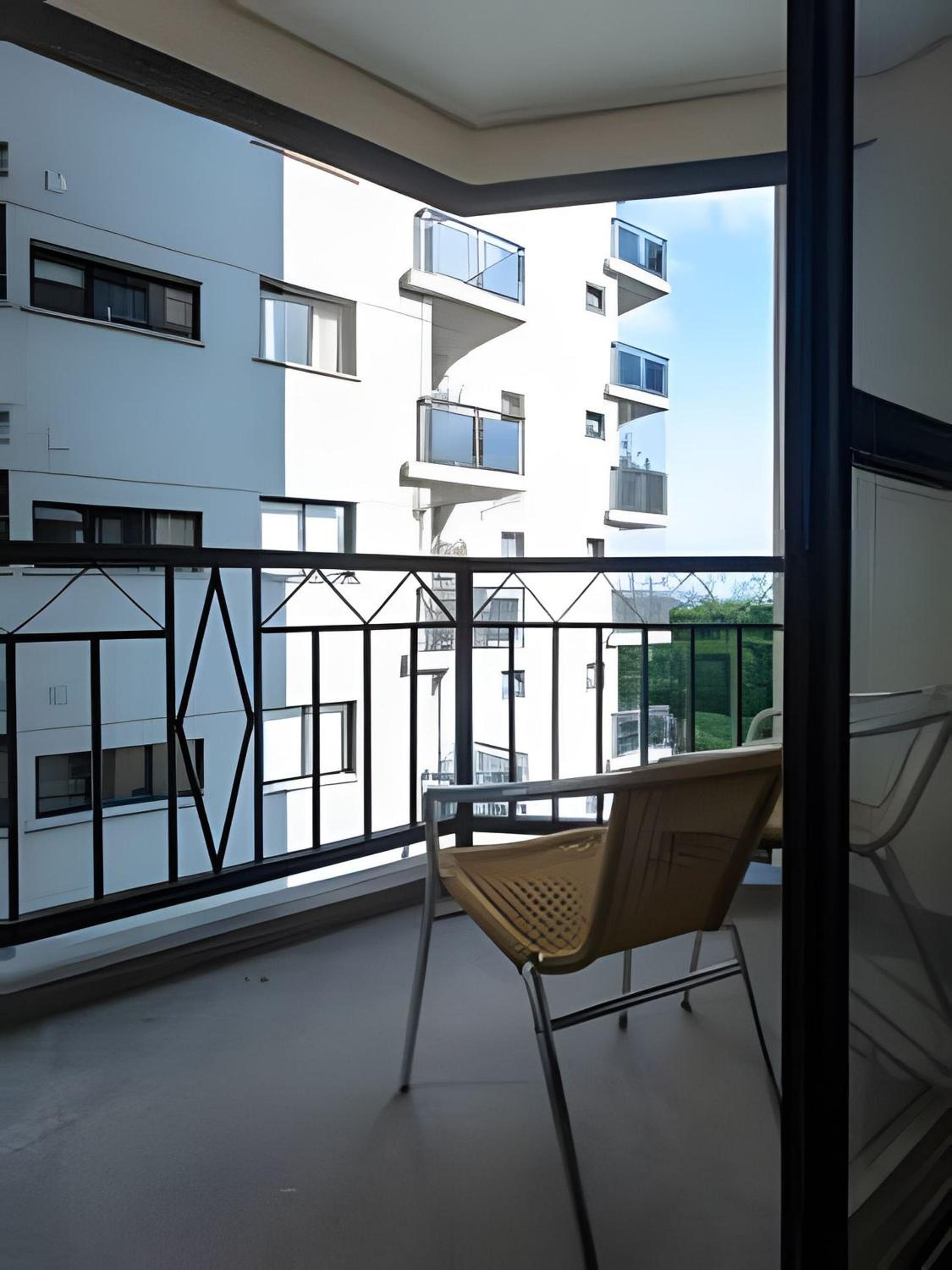Two-Bedroom Apartment - Photo 3
