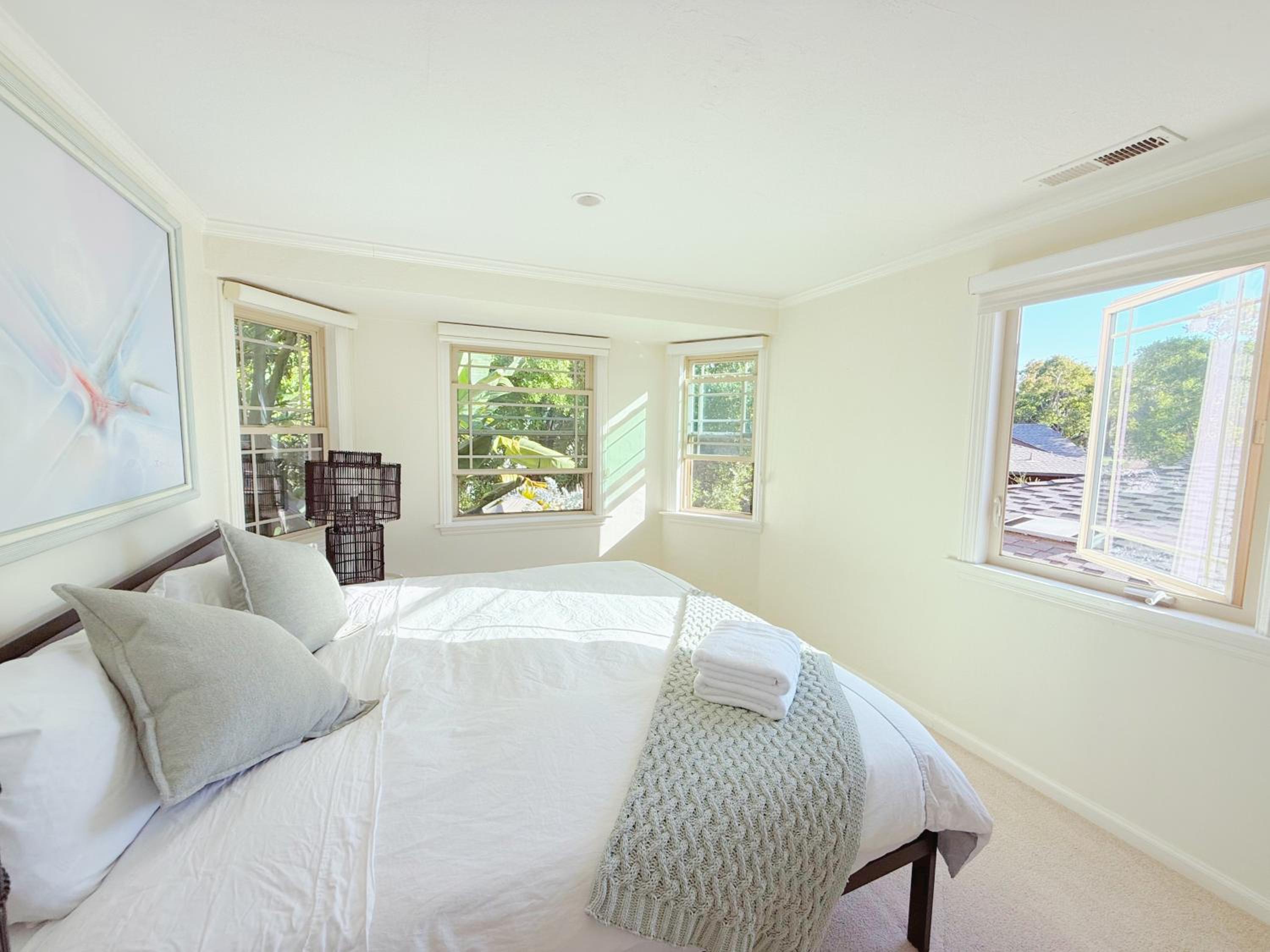 Two-Bedroom Suite photo 2
