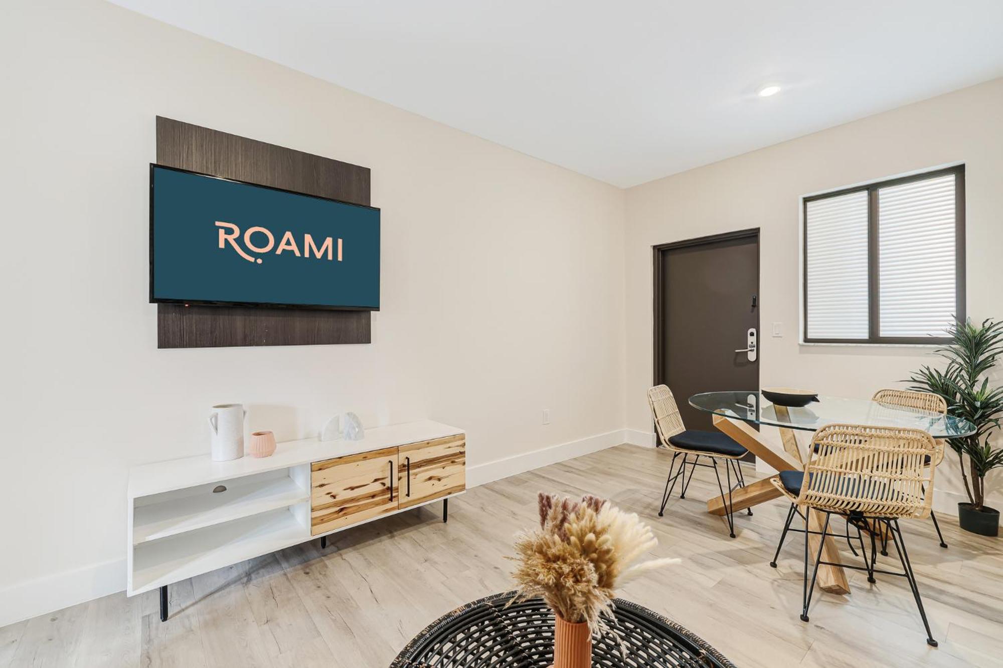 Two-Bedroom Deluxe Apartment photo 2