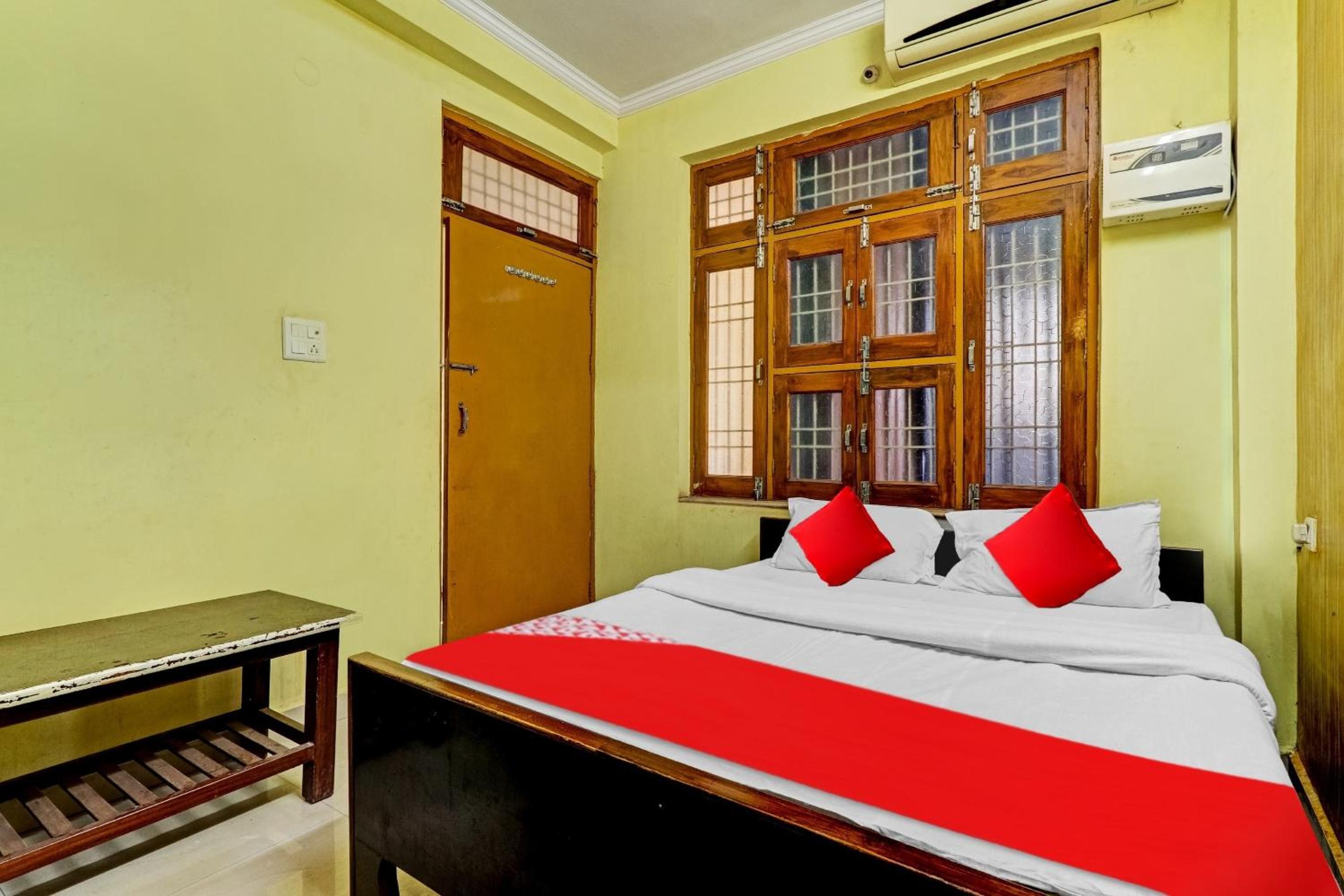 Classic Triple Room