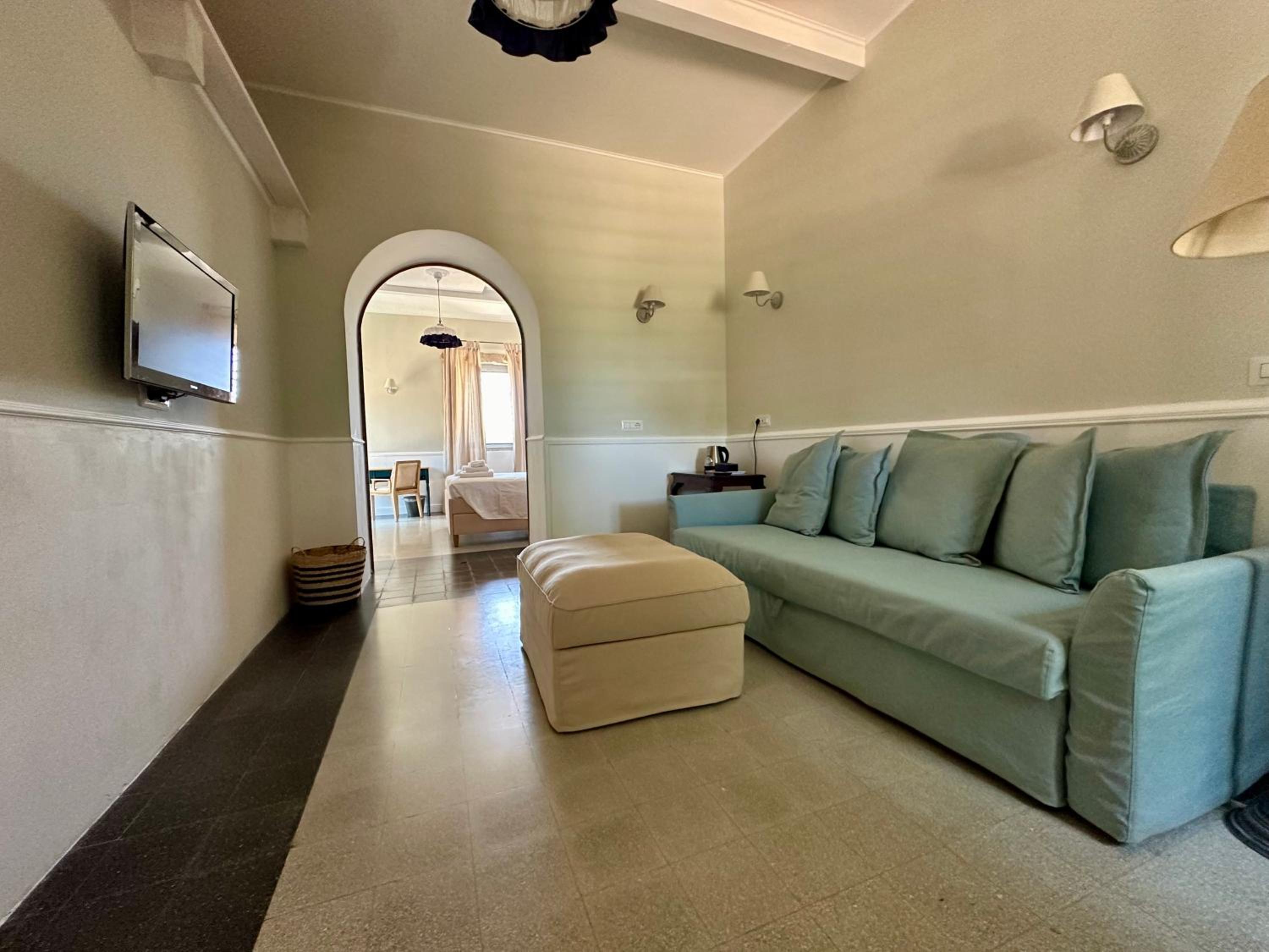 Suite with Garden View photo 2