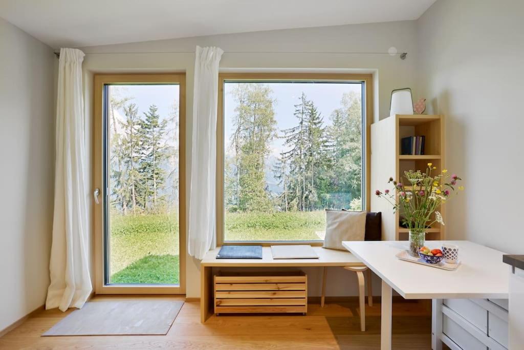 One-Bedroom House photo 1