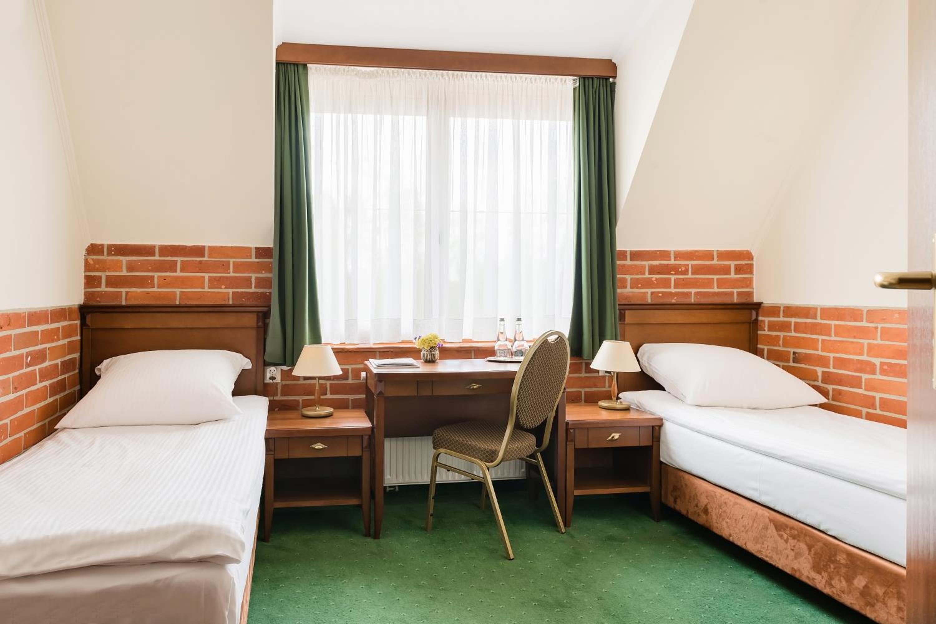 Large Double Room