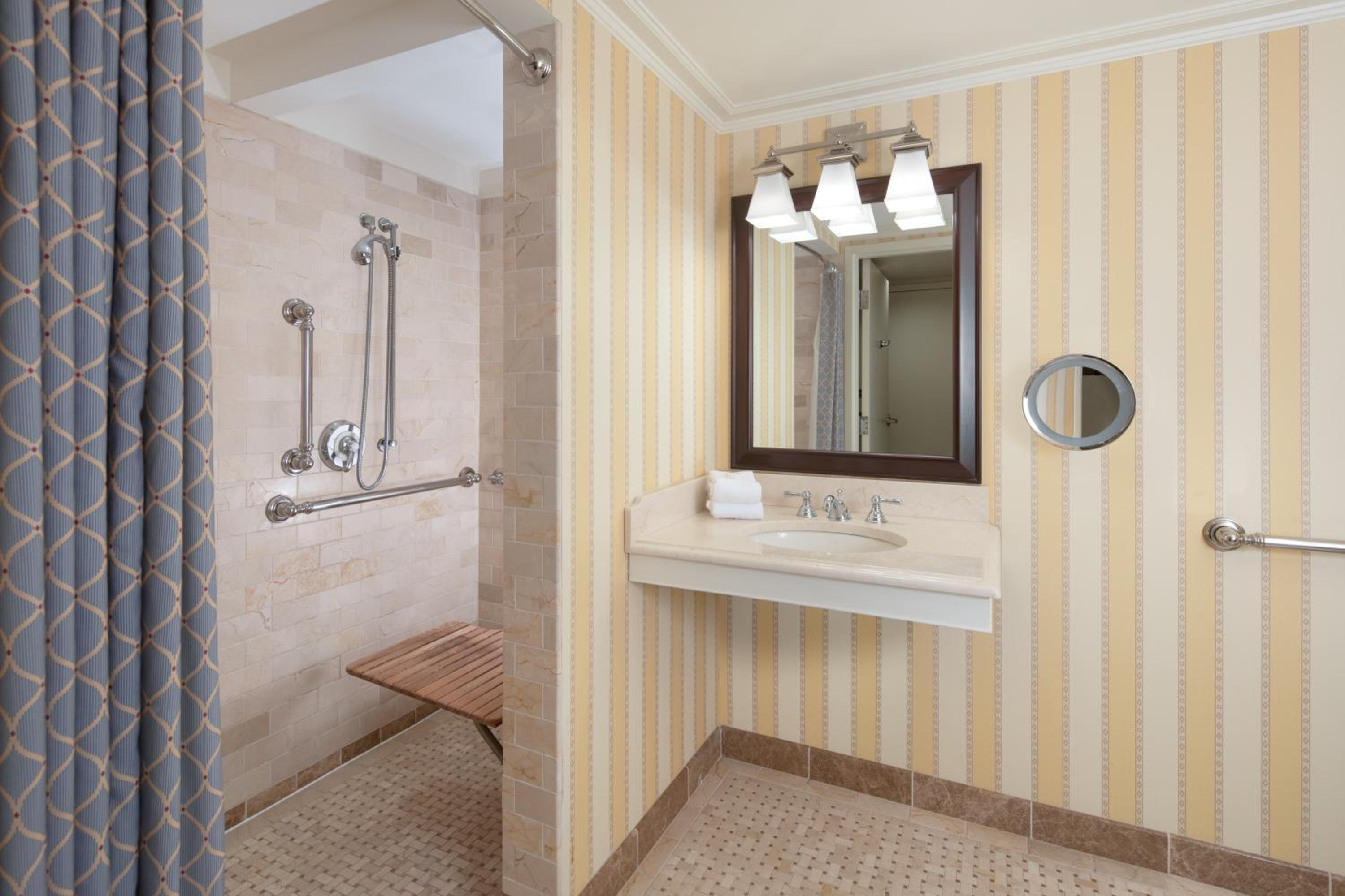 Double Room - Disability Access - Photo 4