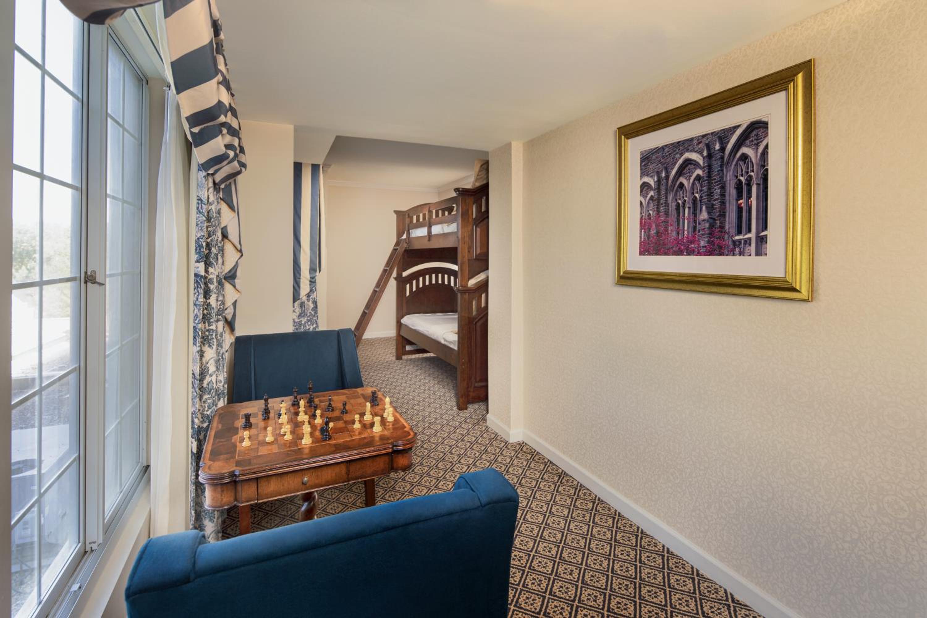 Family Suite - Photo 4
