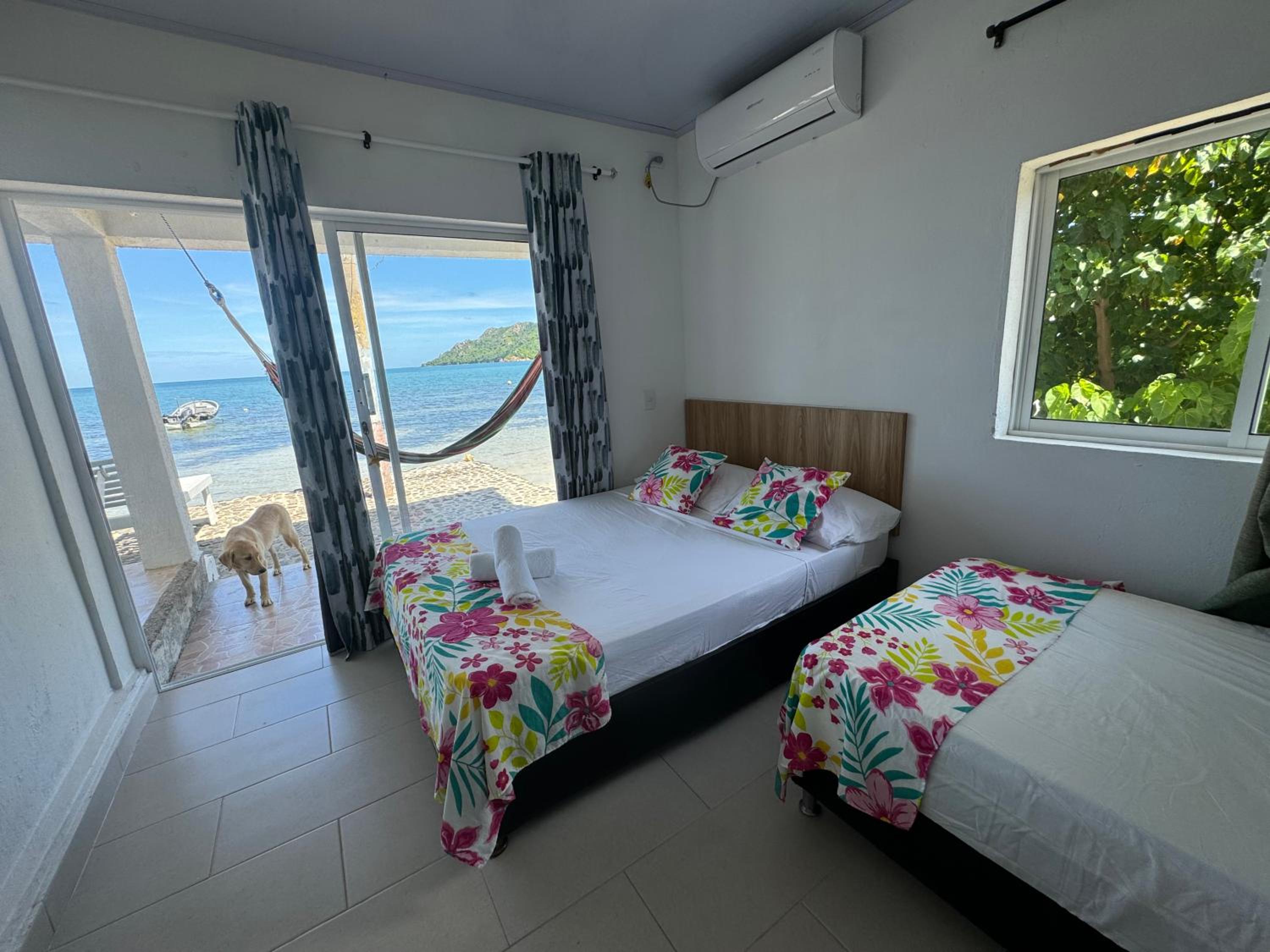 Triple Room with Sea View