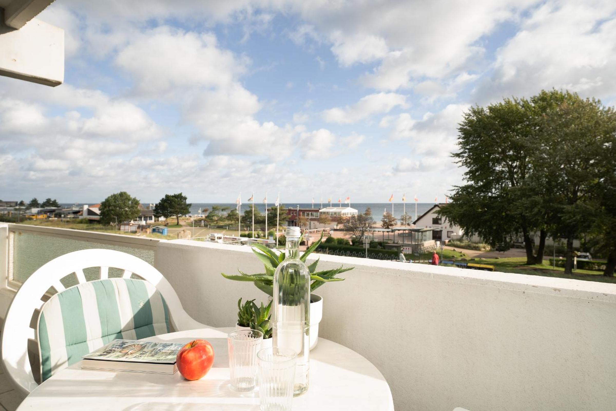 Apartment photo 2