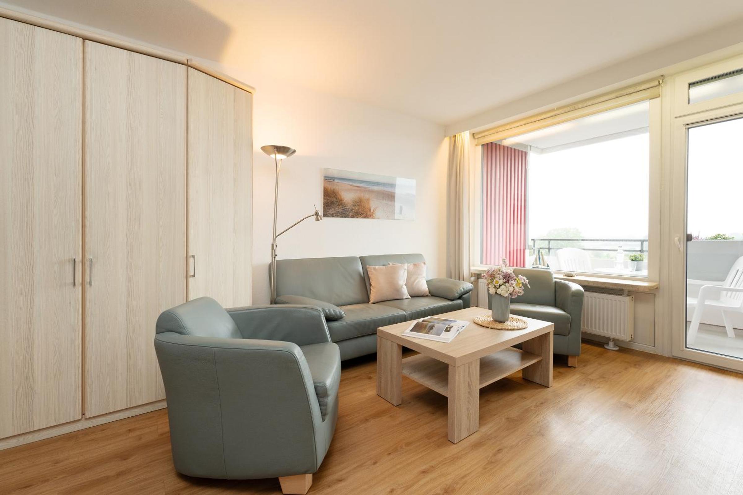Apartment With Balcony photo 1