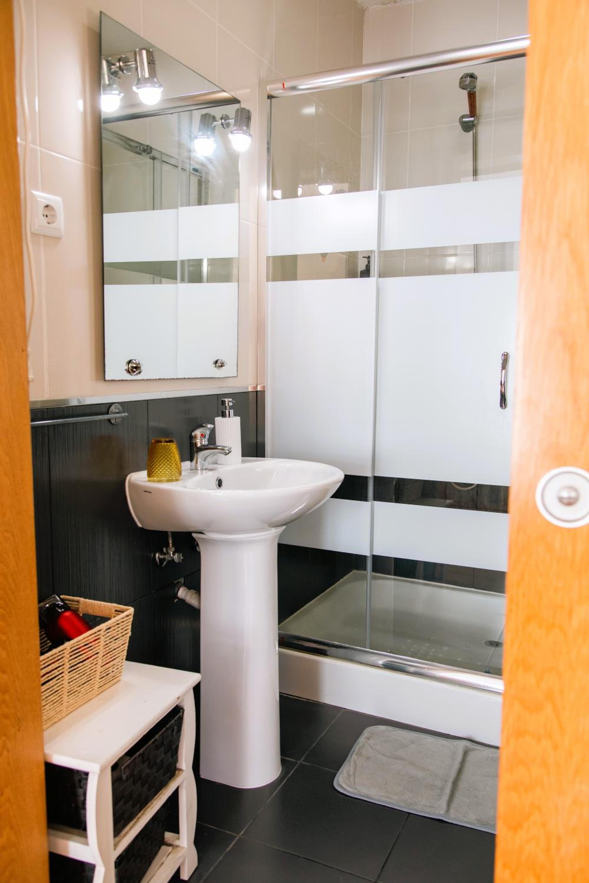 Two-Bedroom Apartment (3 Adults) - Photo 7