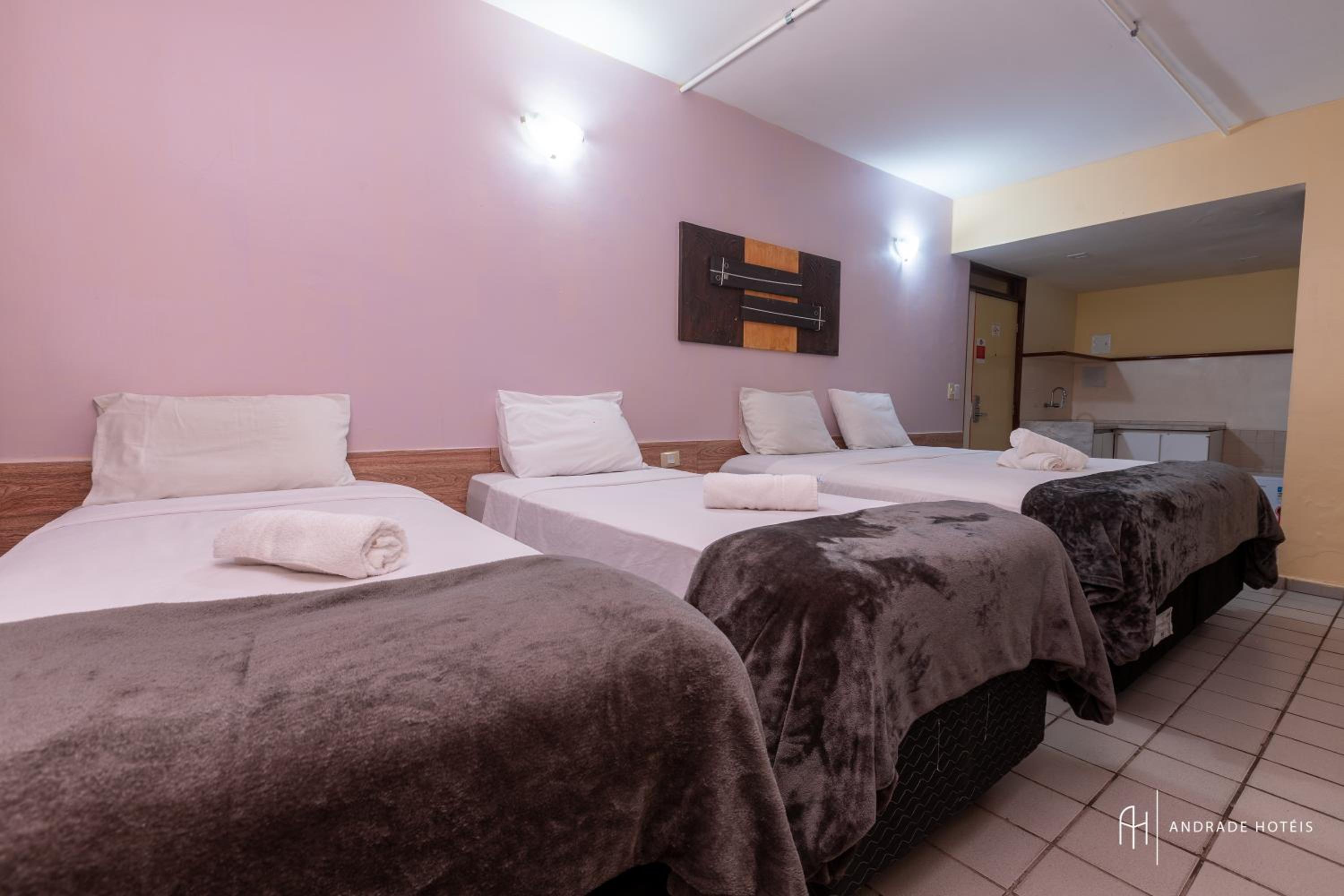 Basic Triple Room photo 1