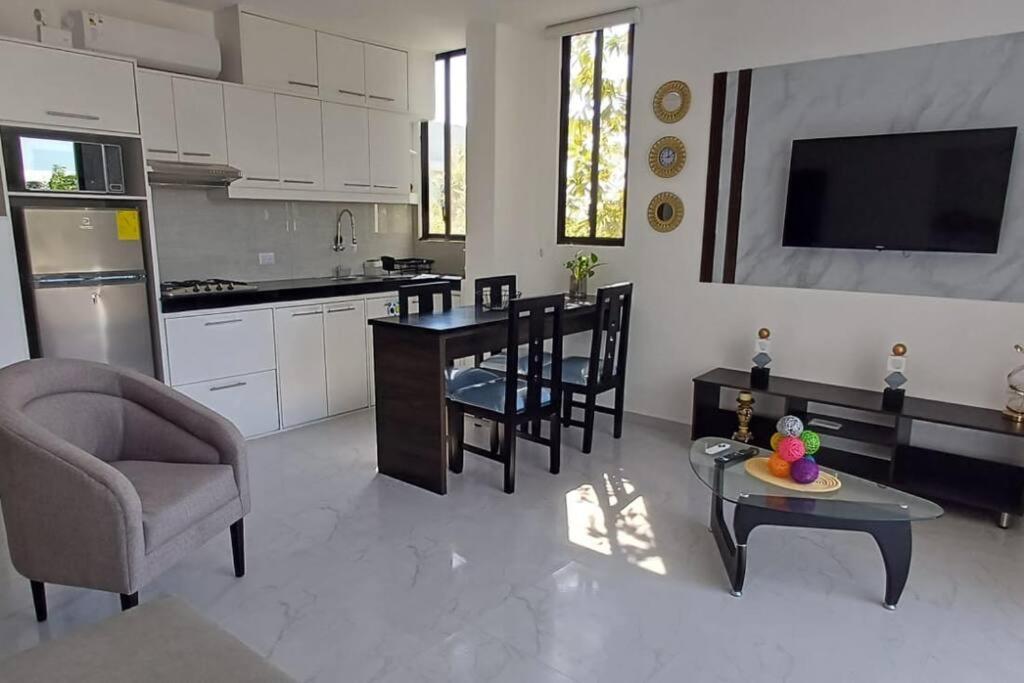 Two-Bedroom Apartment With Balcony photo 3