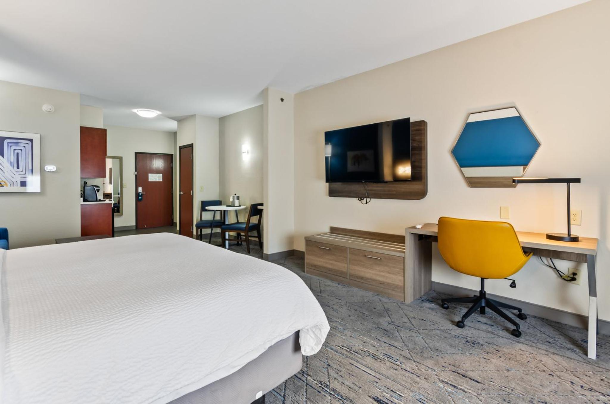 King Suite with Sofa Bed