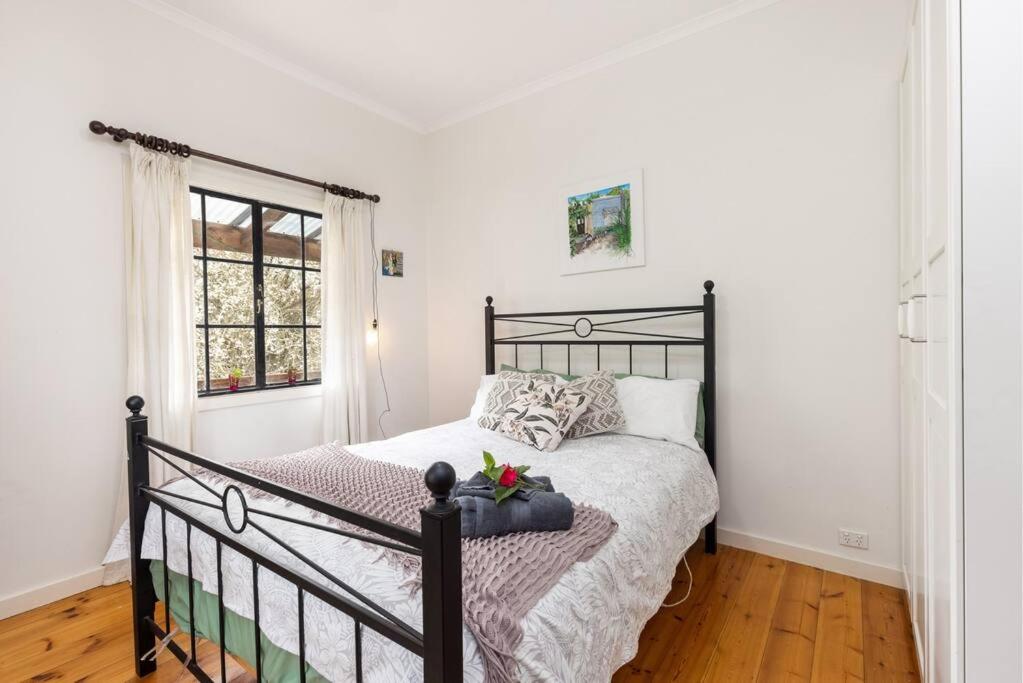 Three-Bedroom House photo 1