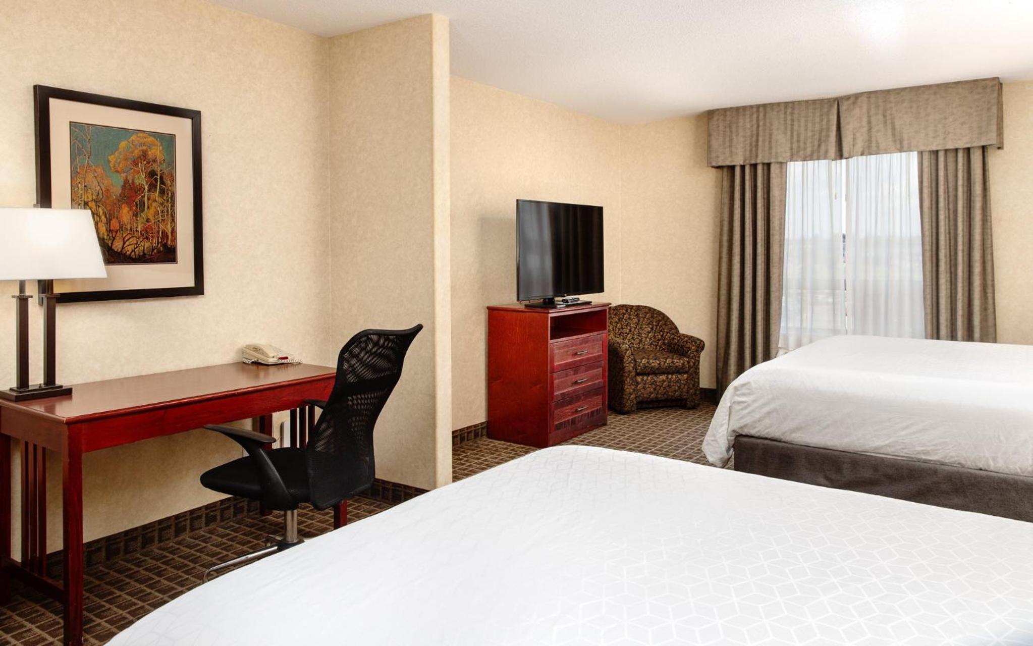 One-Bedroom Suite - Non-Smoking - Photo 3