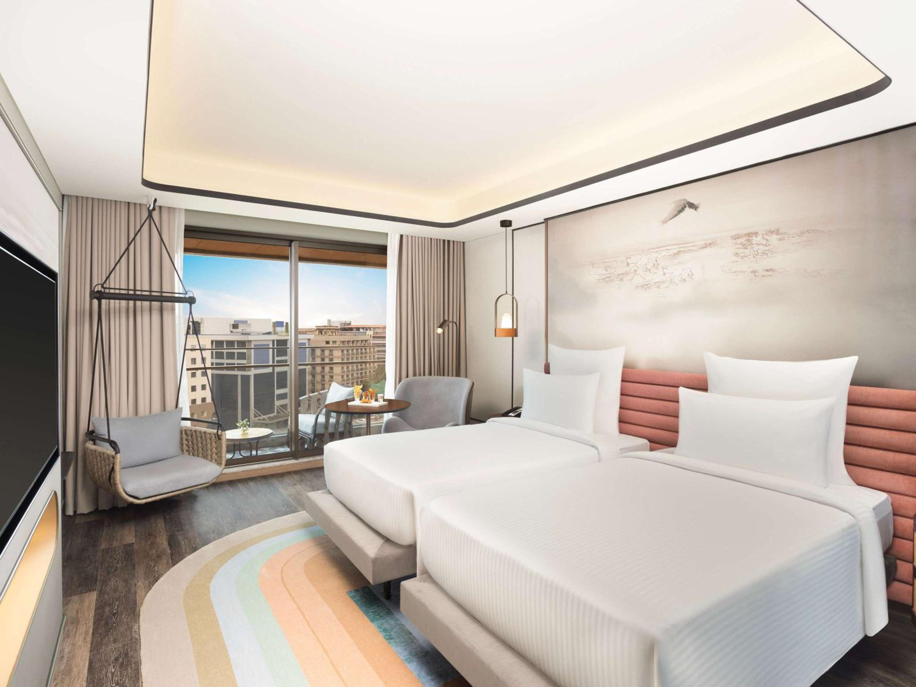 Superior Twin Room with Balcony - 2 pints of Beer & 20% off on SPA once per stay - Happy Hour Special: 50% discount on select brands (4-8 PM ) - Photo 3