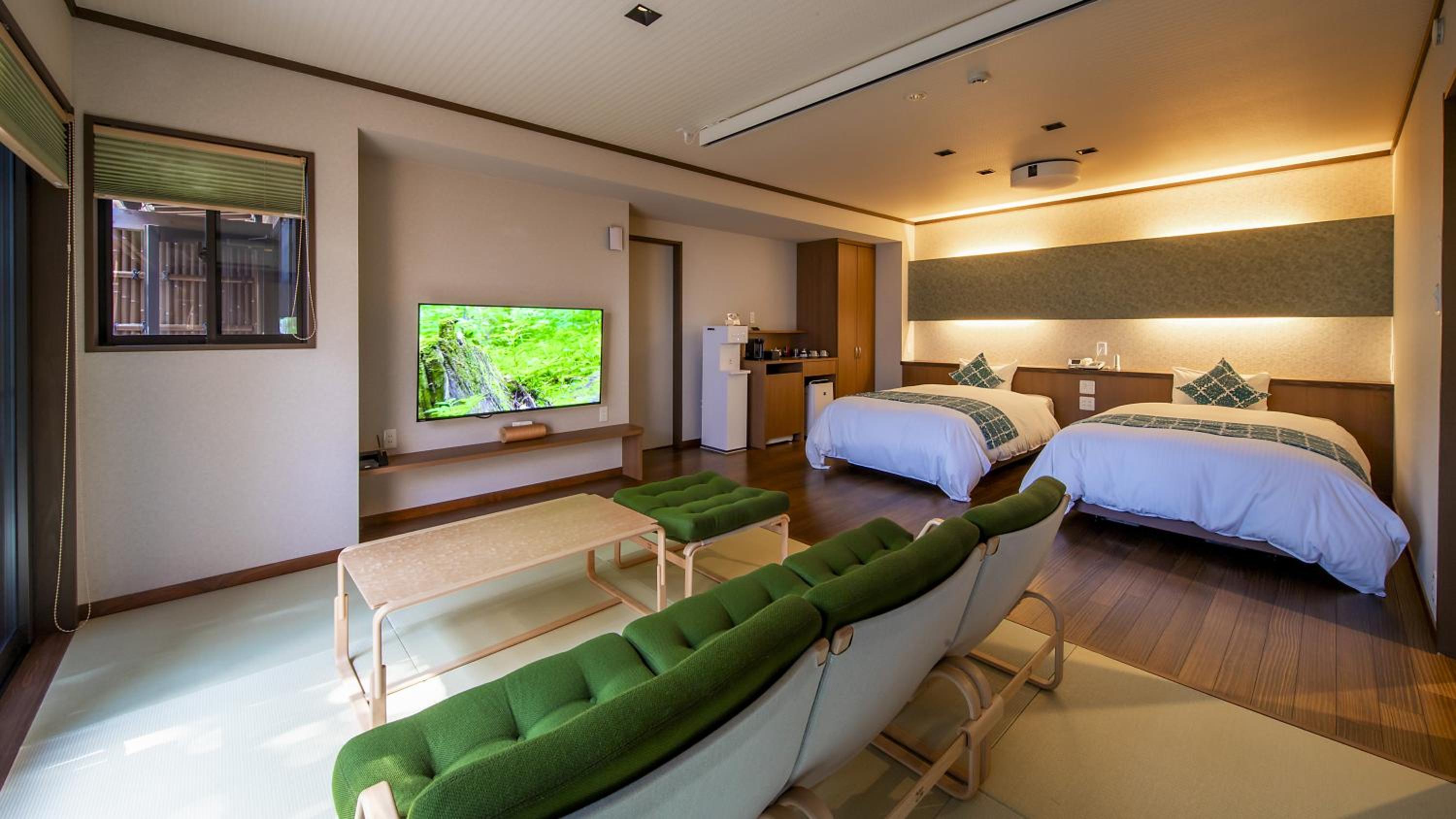 Twin Room with Private External Bathroom - Photo 7
