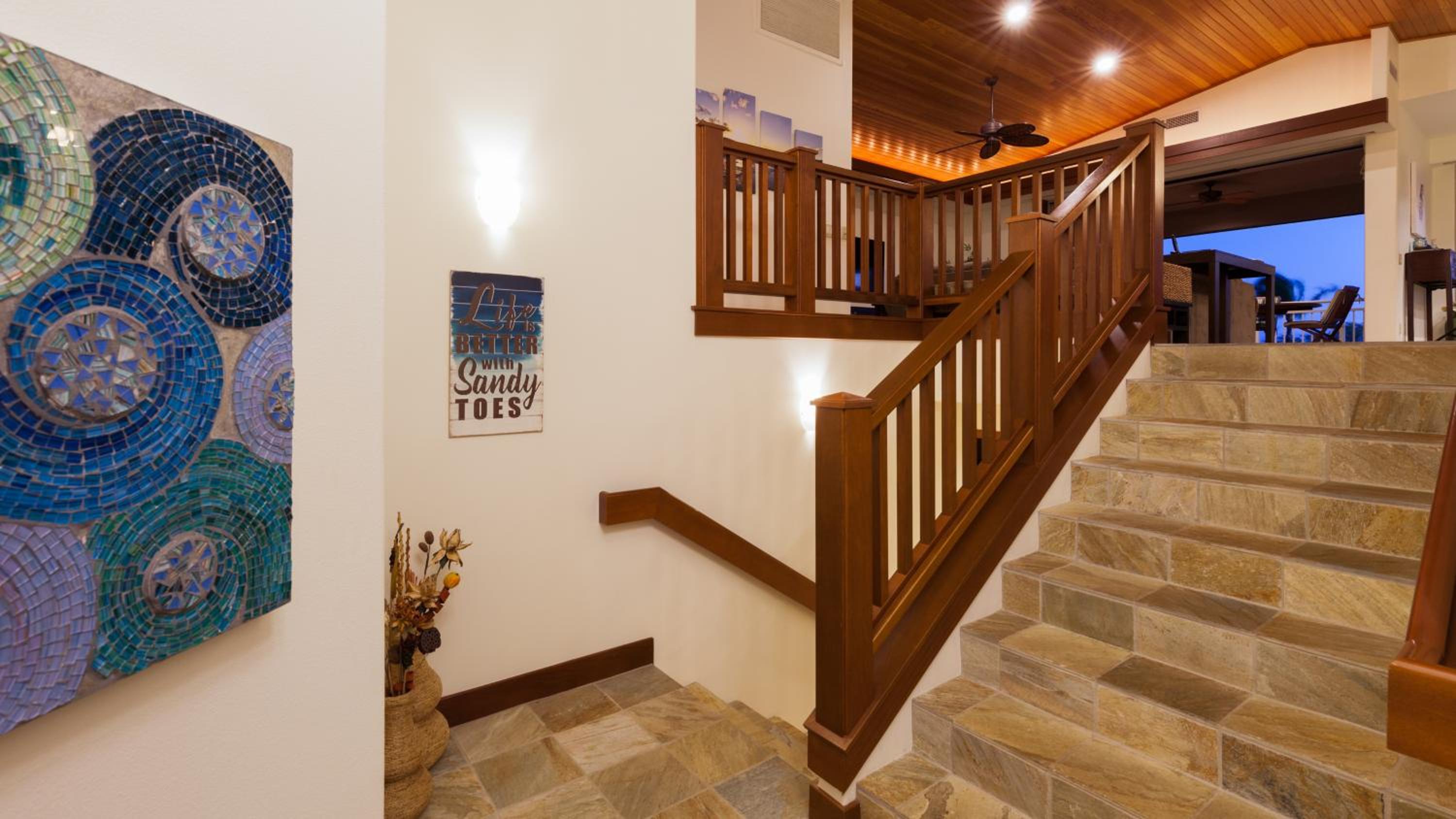 Three-Bedroom House photo 2